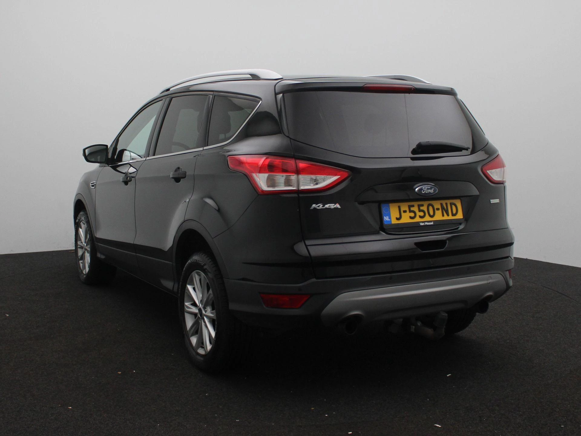 Ford-Kuga-image-2
