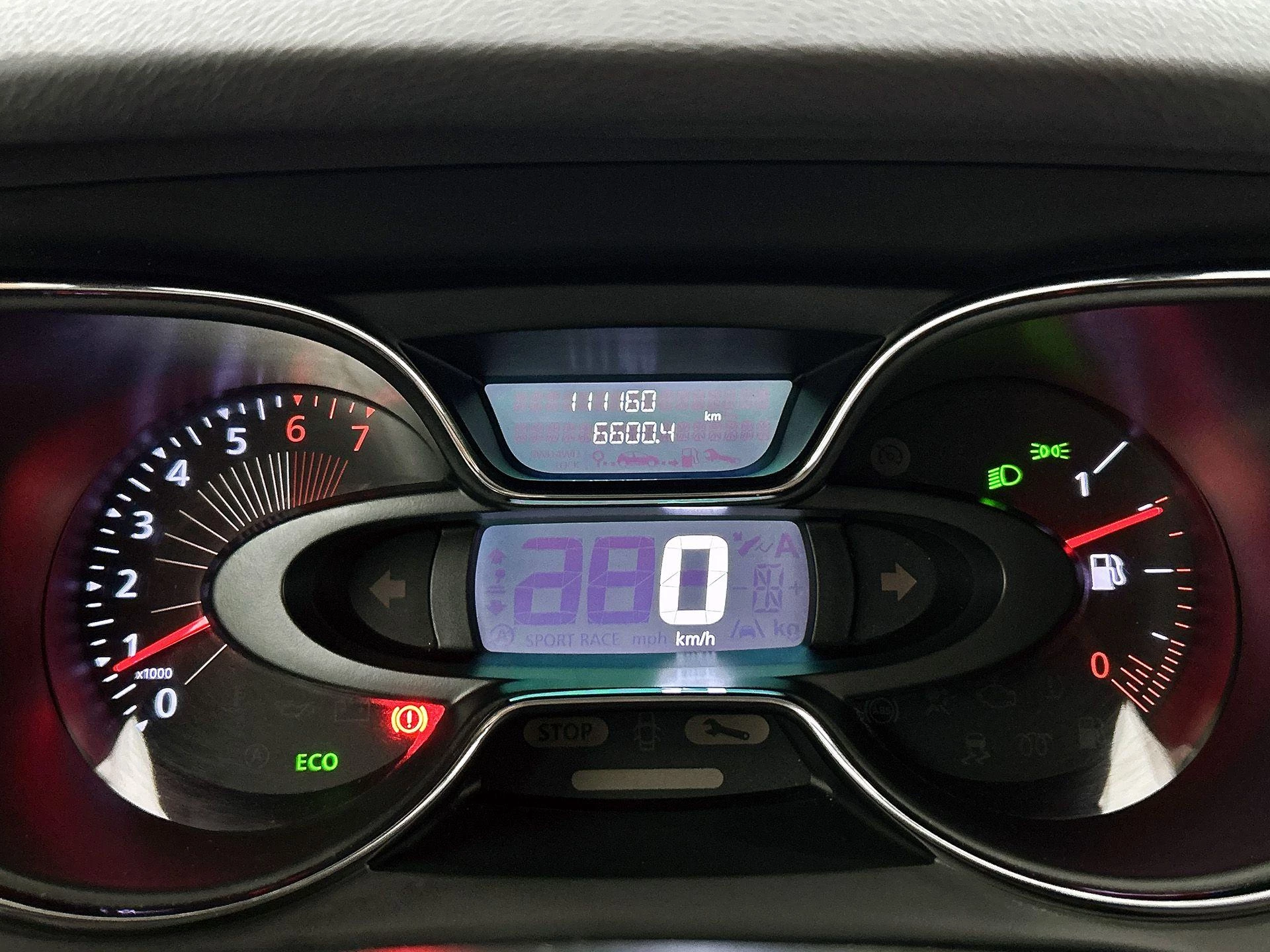 Renault-Captur-image-8