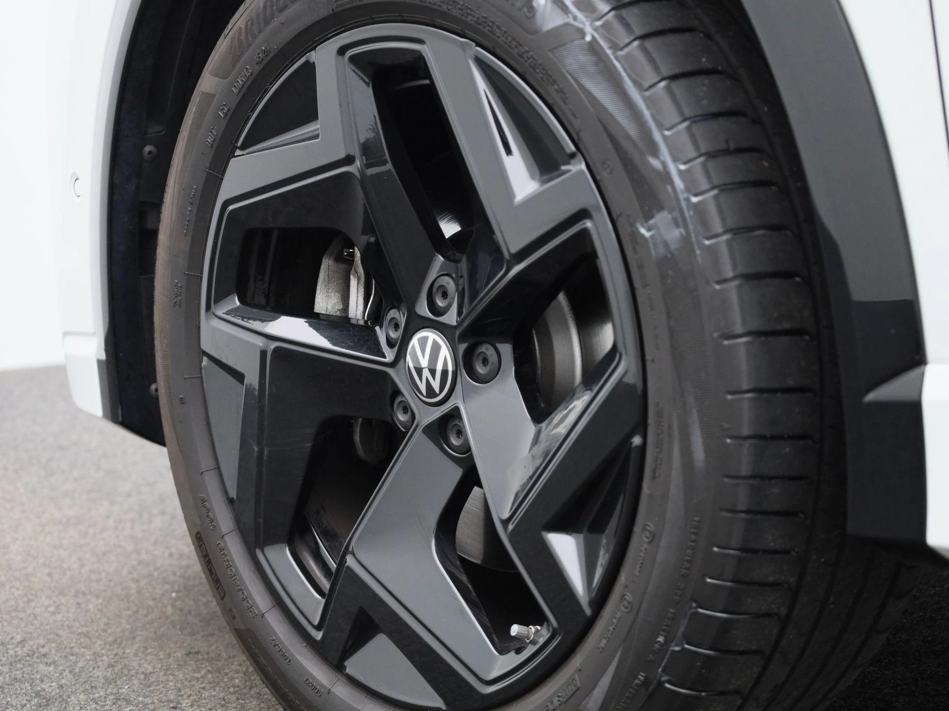 Volkswagen Tiguan 1.5 eHybrid R-Line Edition 272 PK