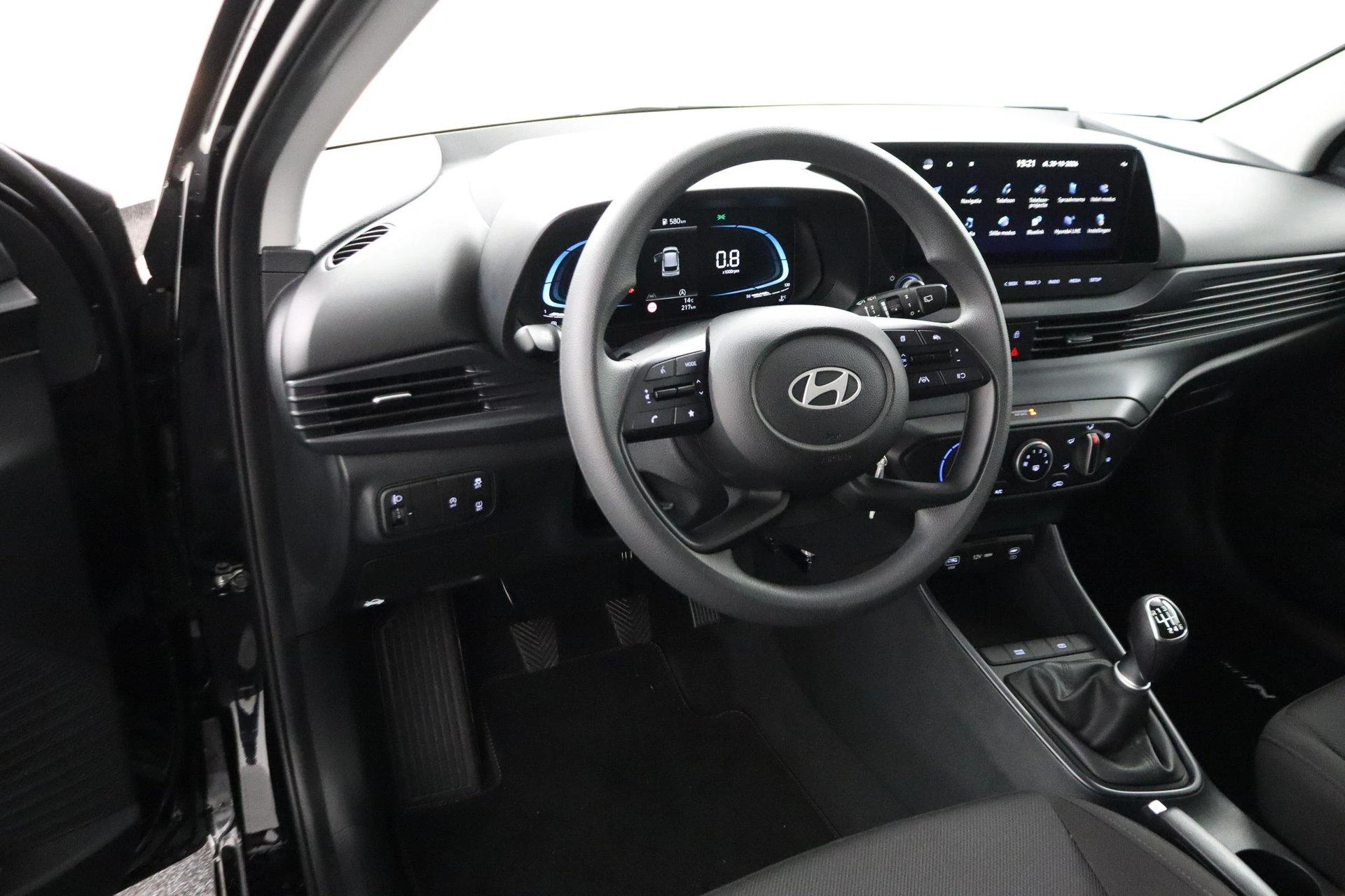 Hyundai-i20-image-16