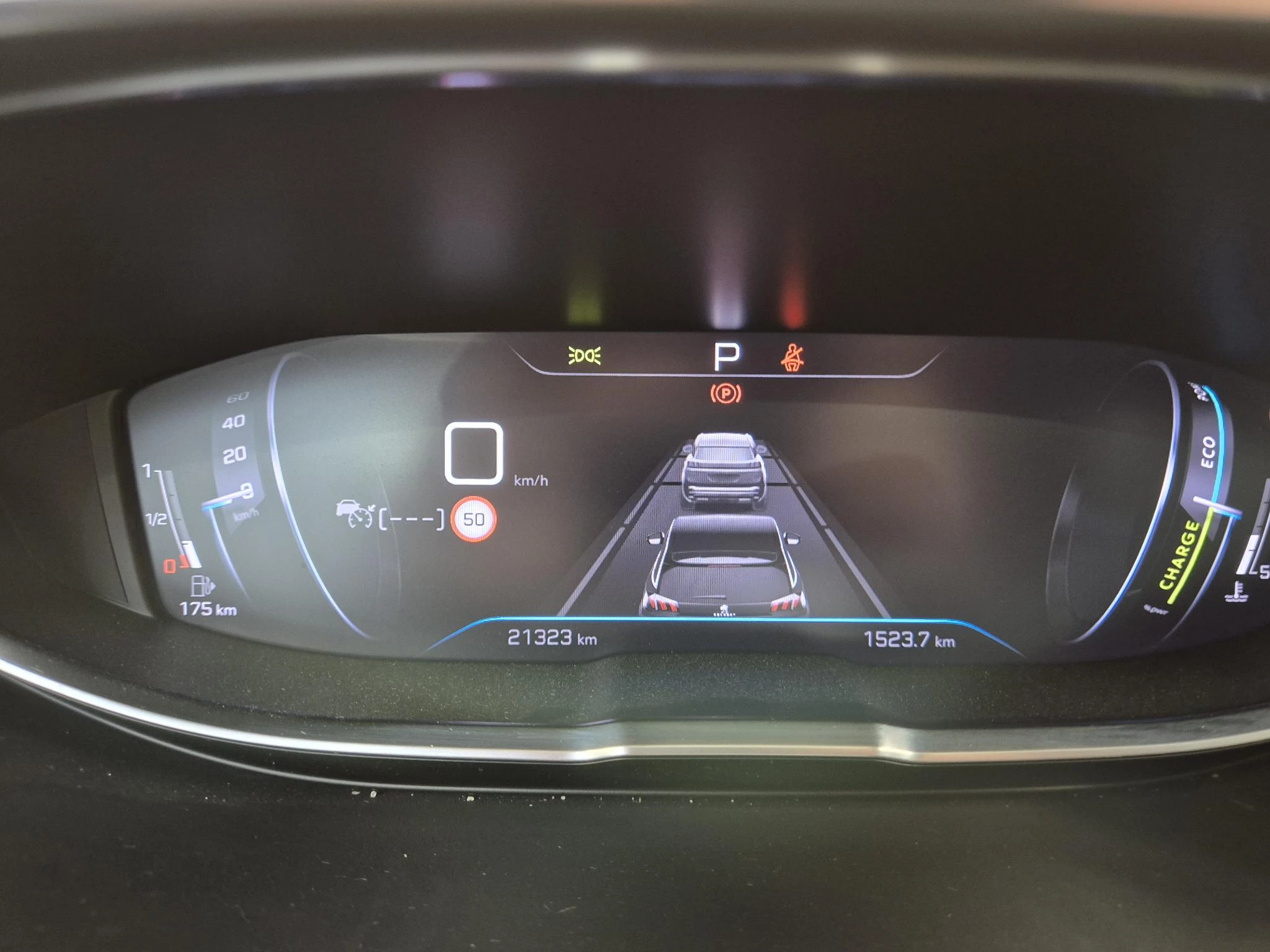 Peugeot 5008 GT 1.2 131PK Mild Hybrid