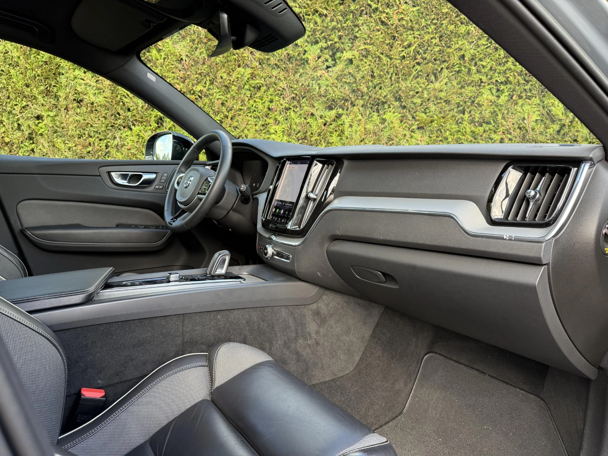 Volvo-XC60-image-12