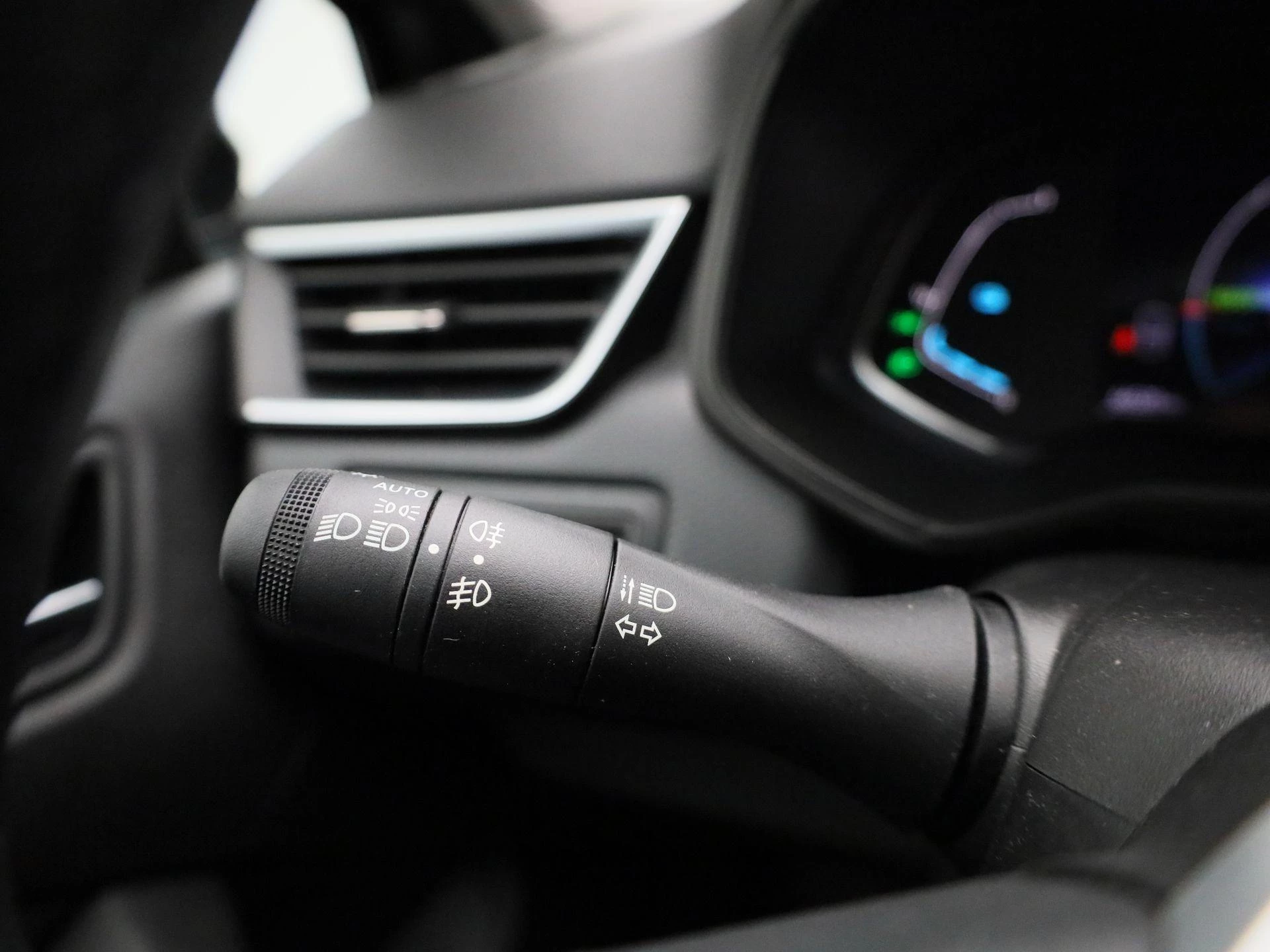 Renault-Clio-image-21
