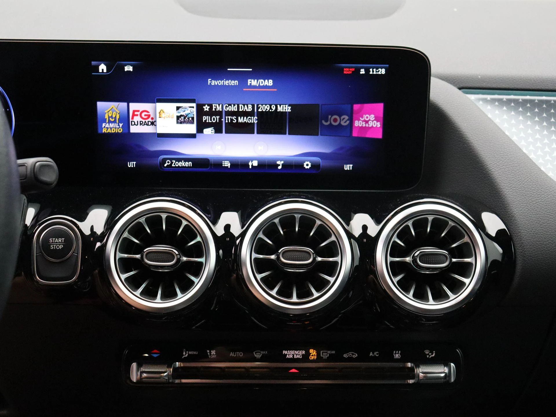 Mercedes-Benz EQA 250+ Business Line