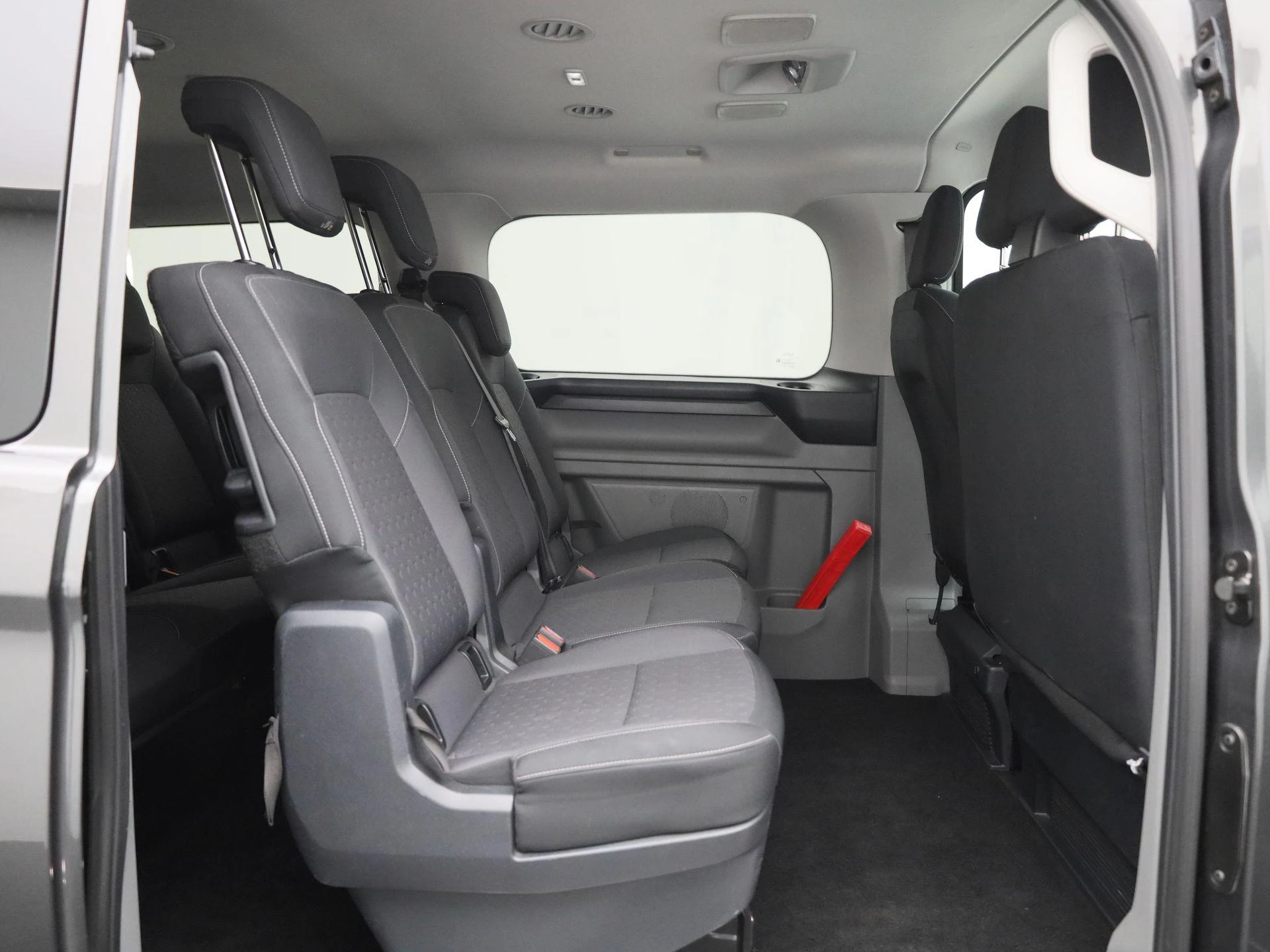 Ford-Transit Custom-image-10