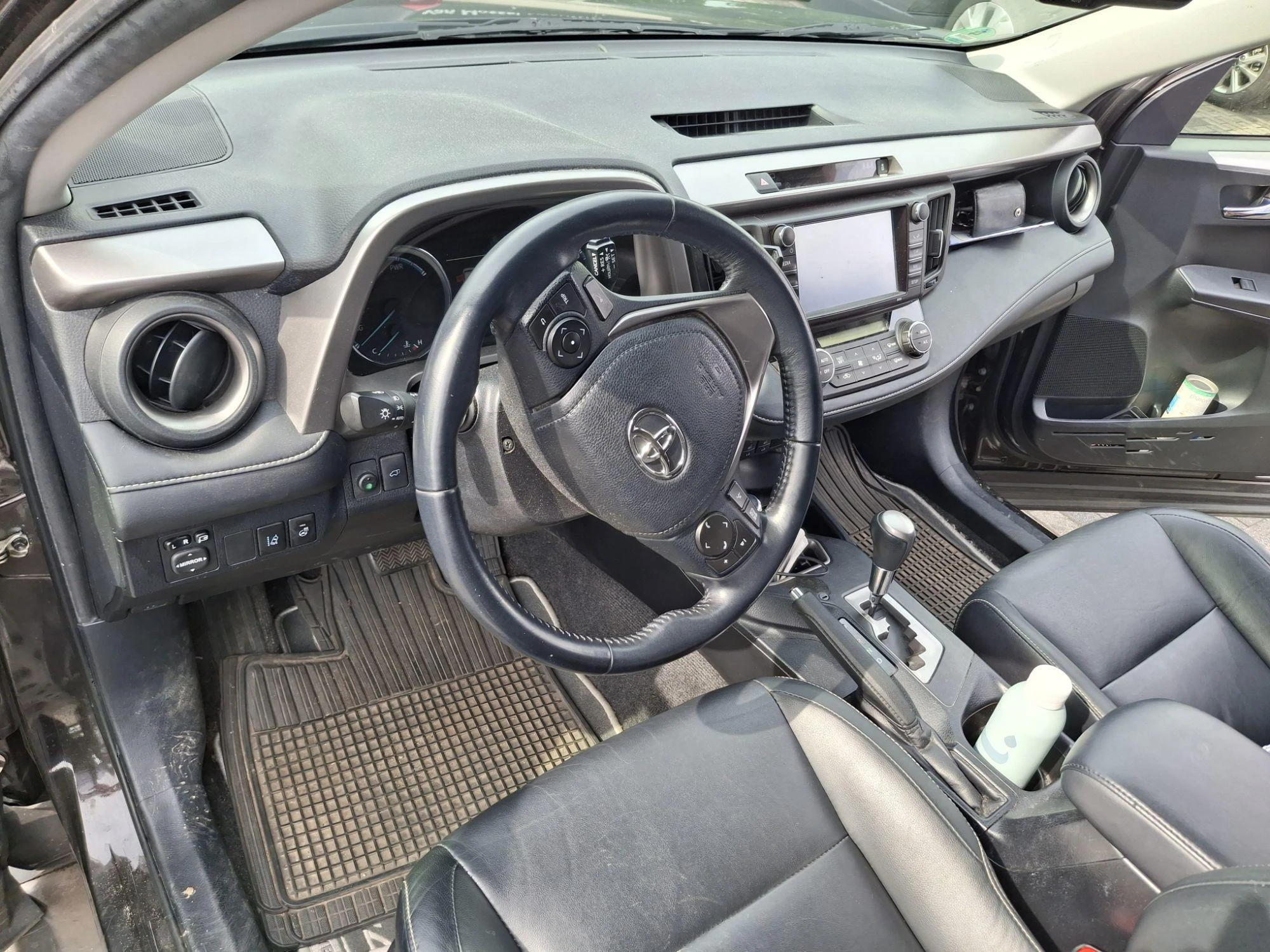 Toyota-RAV4-image-18