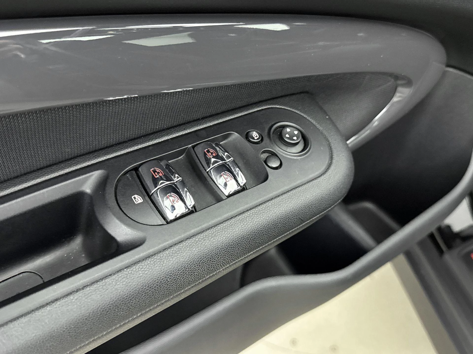 MINI-Clubman-image-19