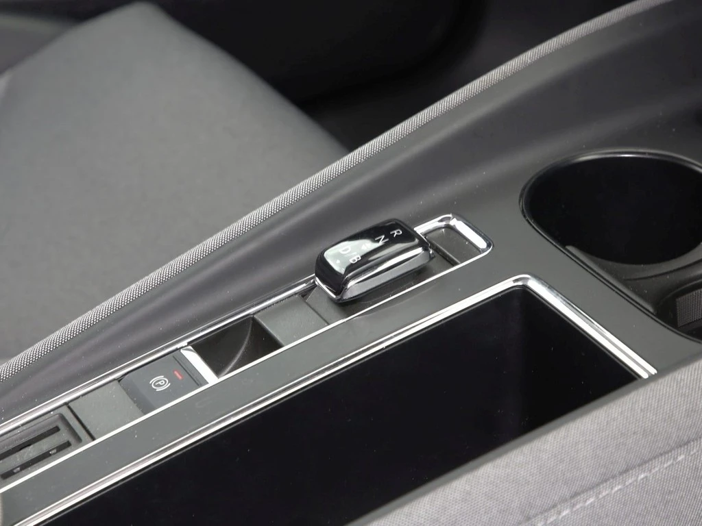Škoda-Enyaq iV-image-10