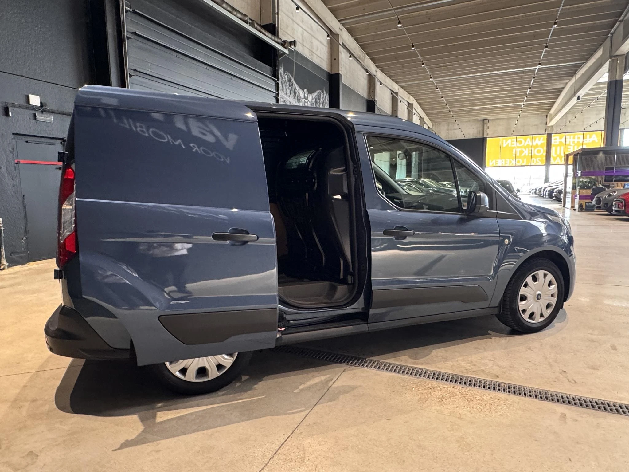 Ford-Transit Connect-image-4