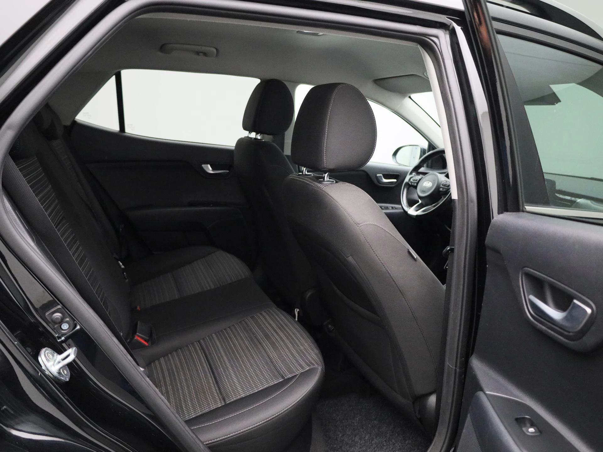 Kia-Stonic-image-29