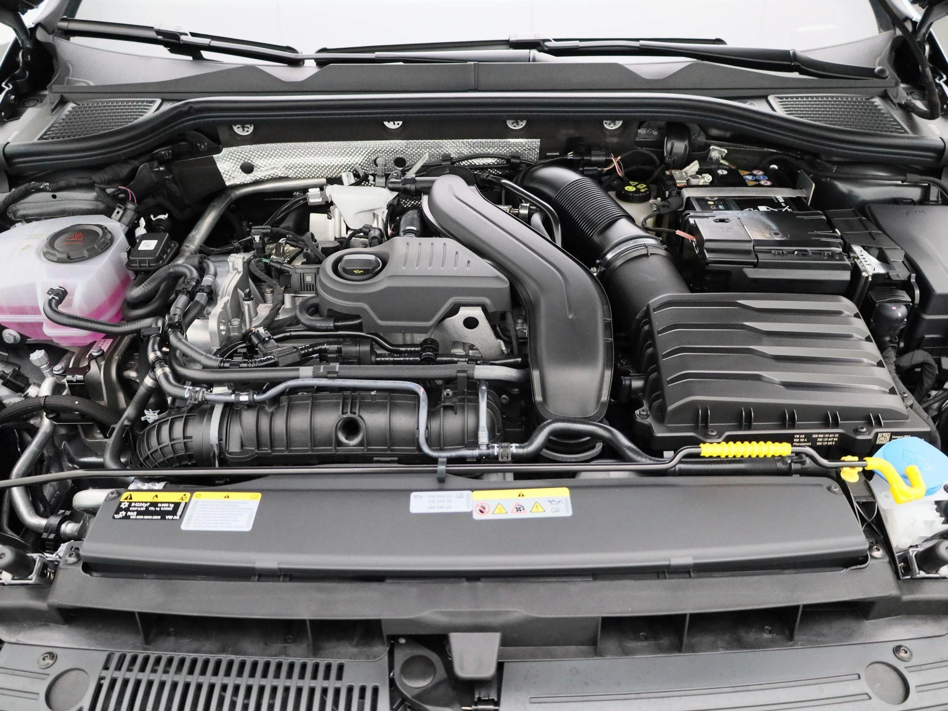 Volkswagen Golf - 39