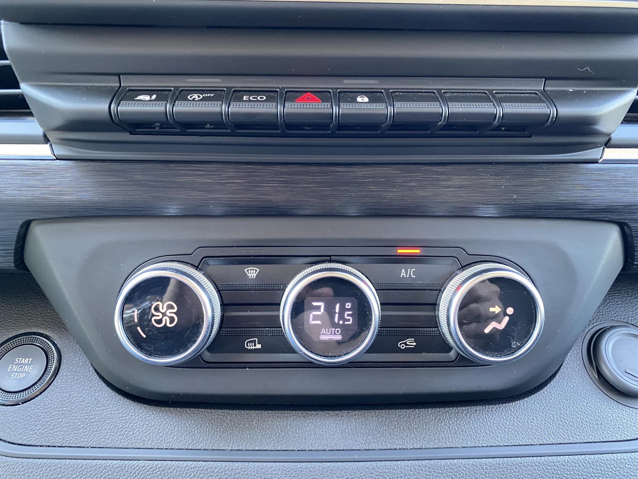 Renault-Trafic-image-18