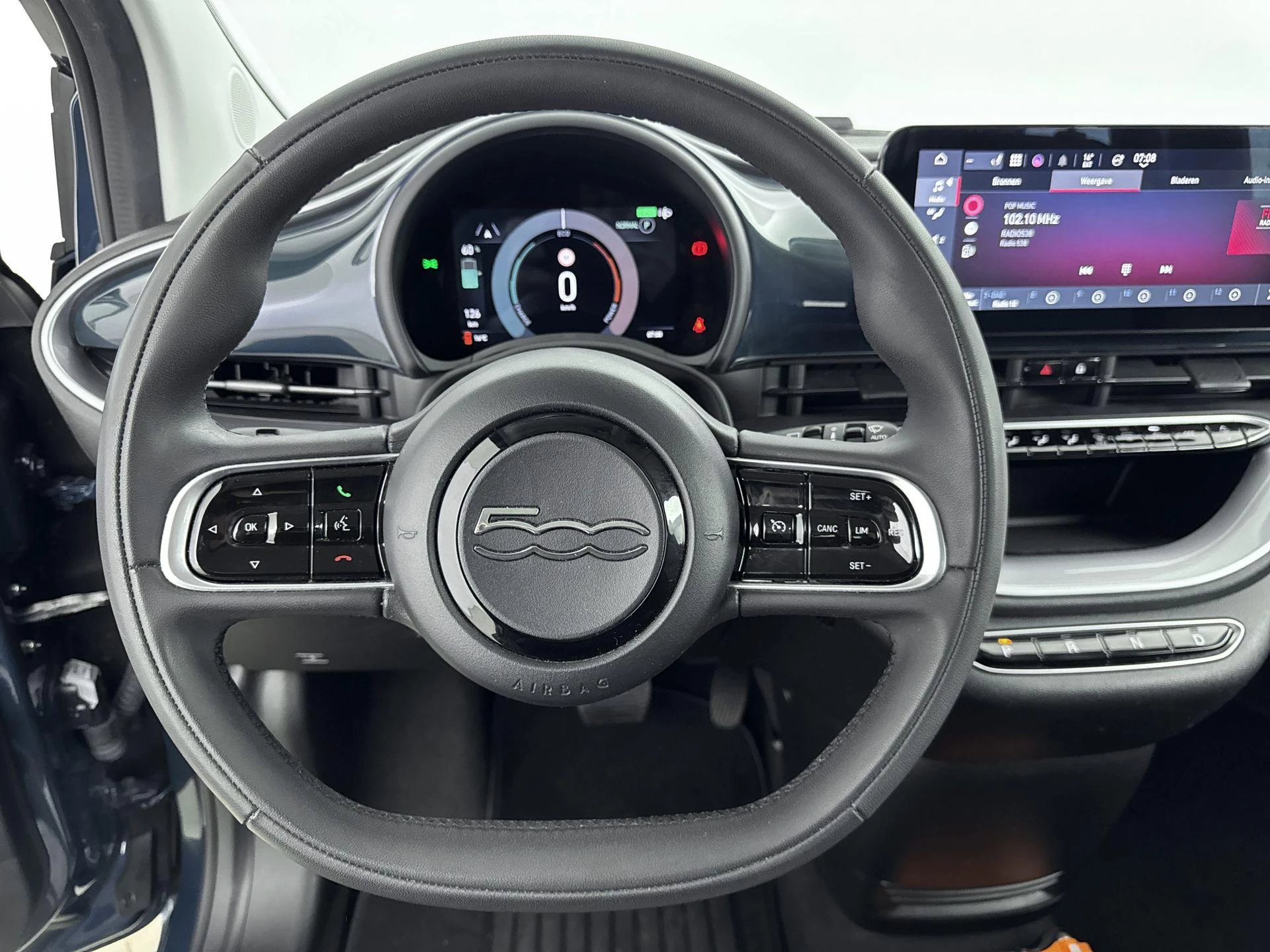 Fiat-500e-image-7