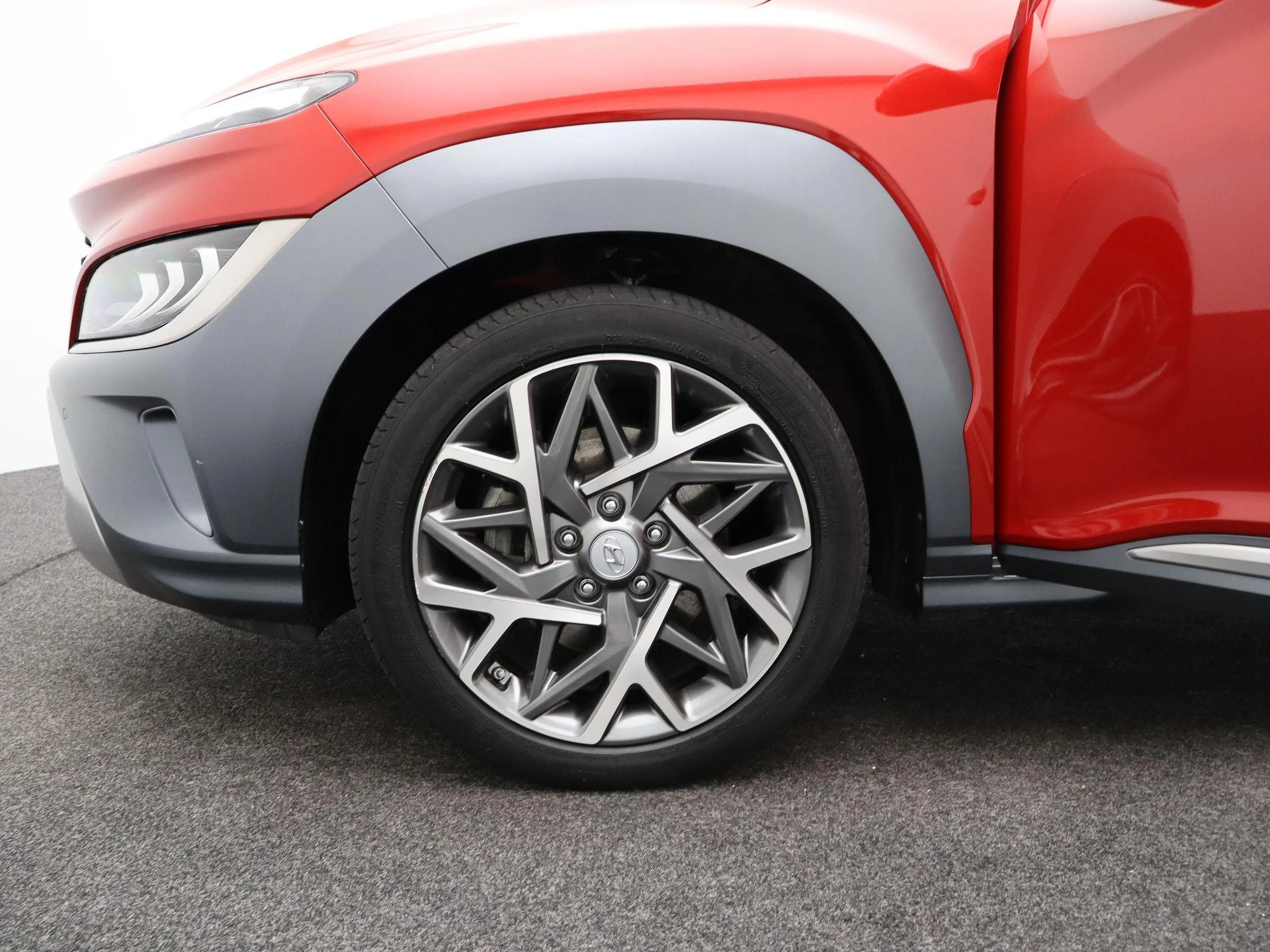 Hyundai-Kona-image-16