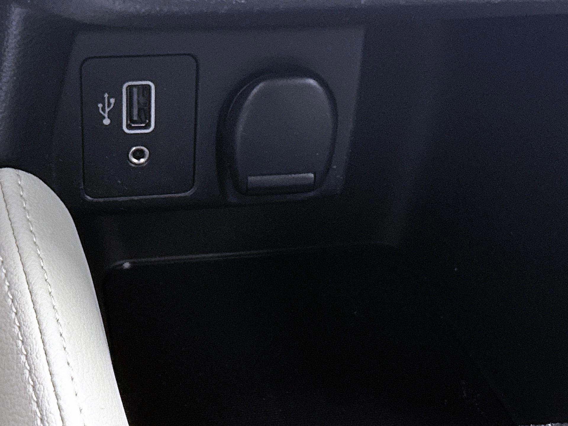 Nissan-Micra-image-27