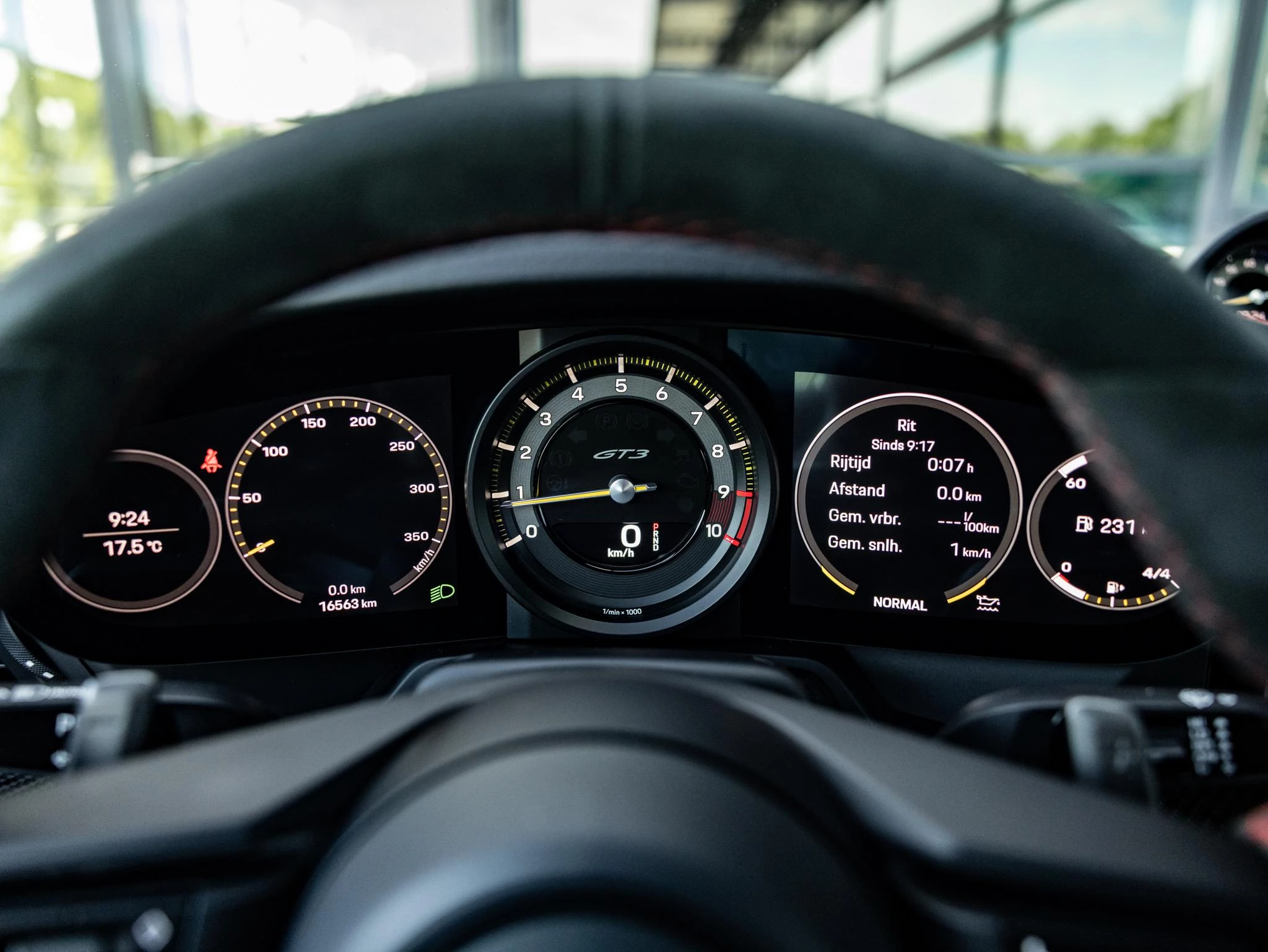 Porsche-911-image-35