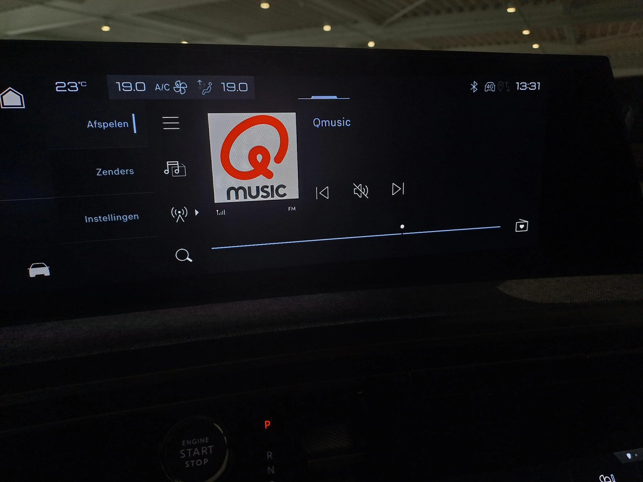 Peugeot-e-3008-image-30