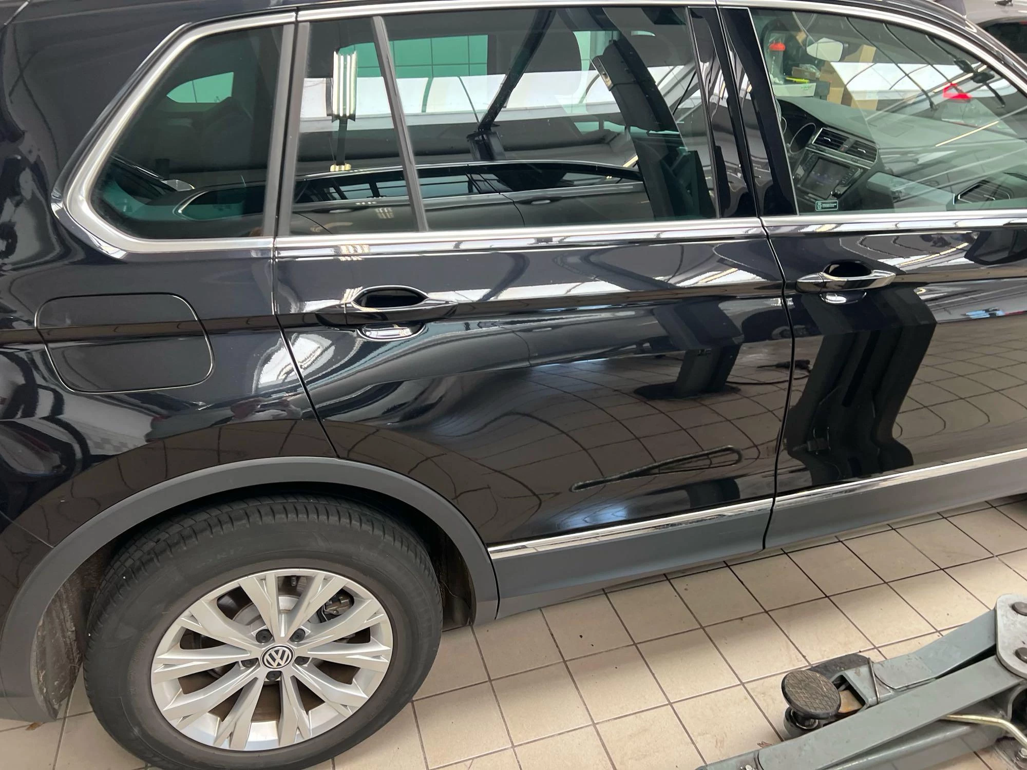 Volkswagen Tiguan 1.4 TSI Connected Series