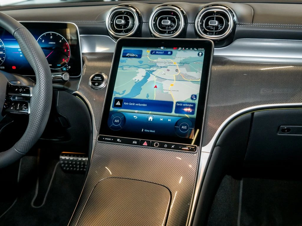 Mercedes-Benz-GLC 200 d-image-9