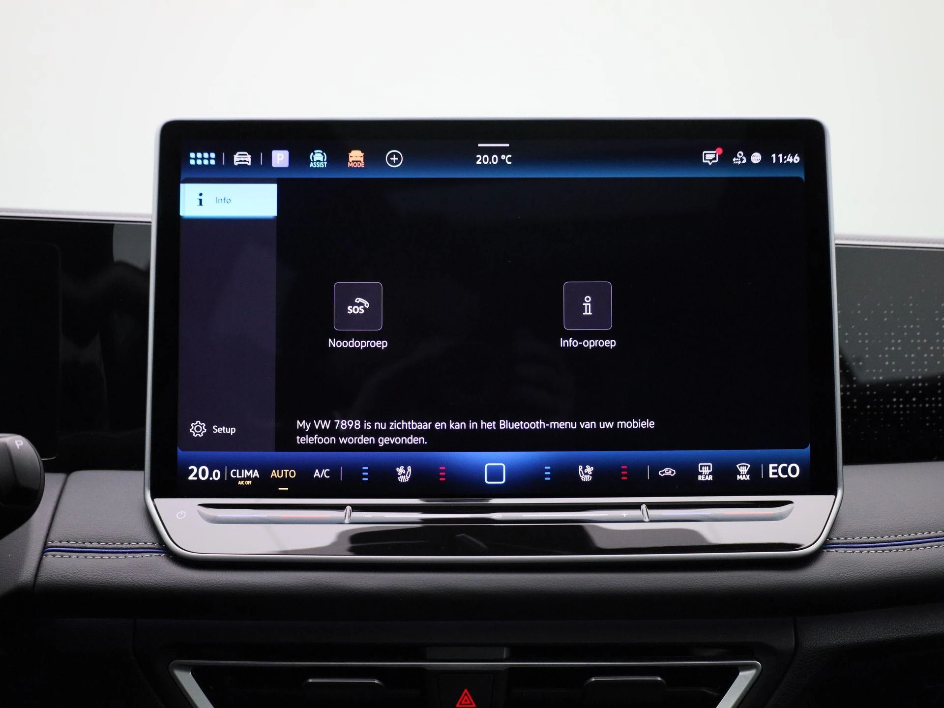 Volkswagen-Tiguan-image-23