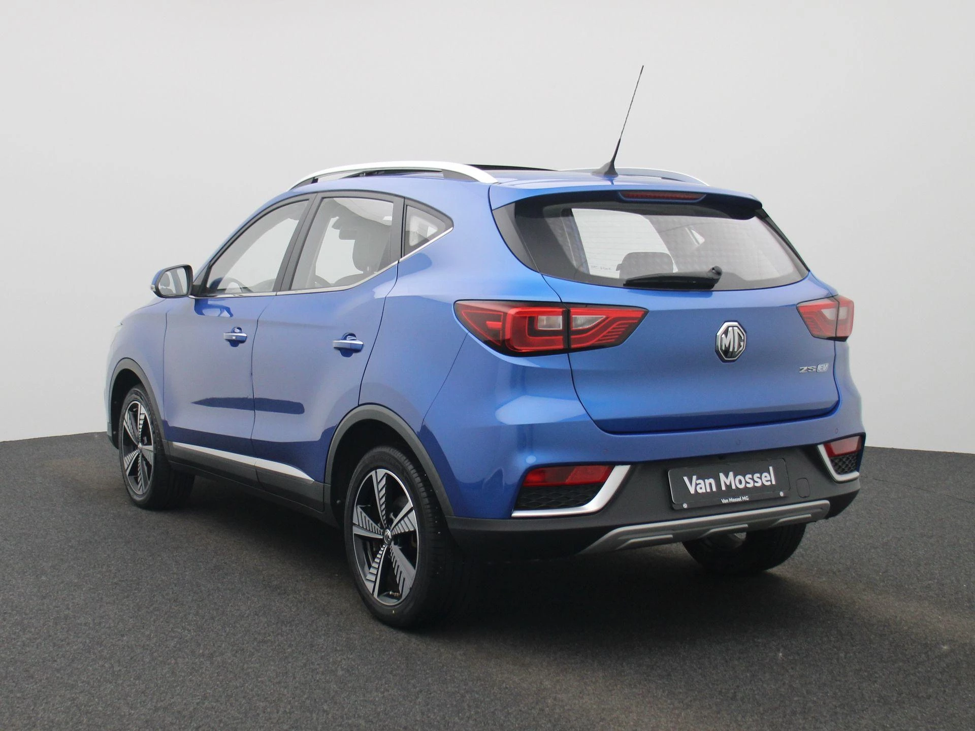 MG ZS EV