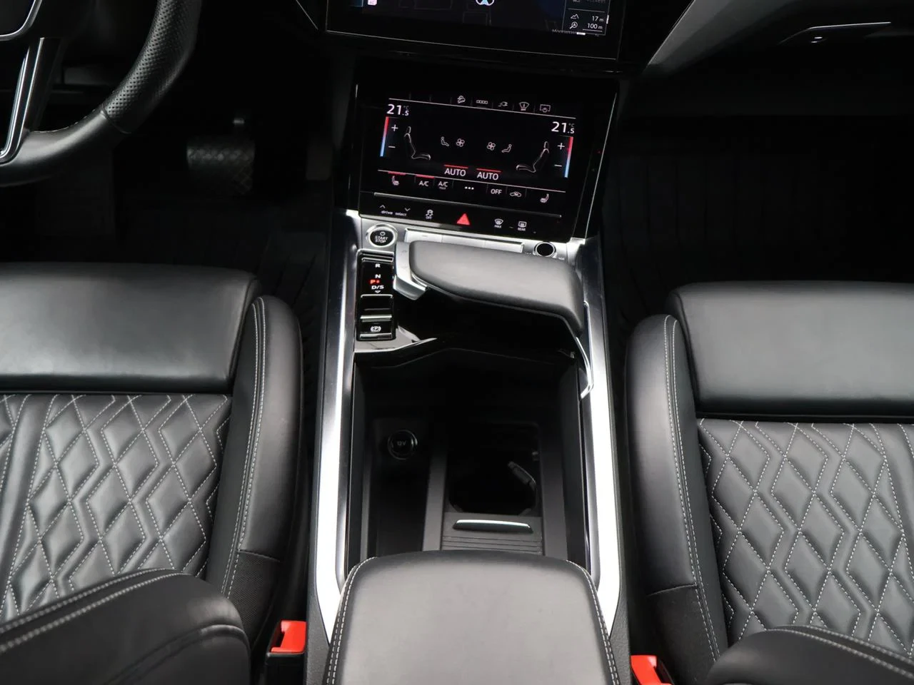 Audi-e-tron-image-25