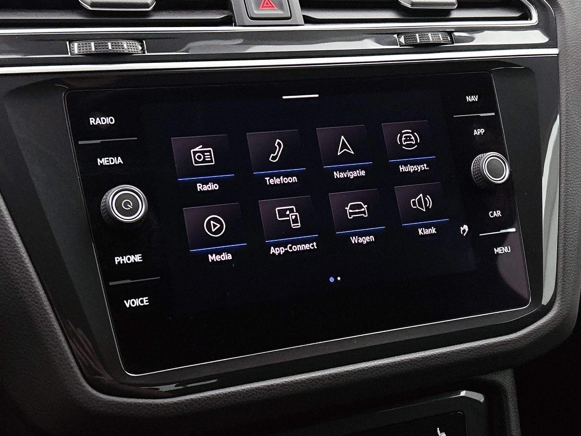 Volkswagen-Tiguan-image-6