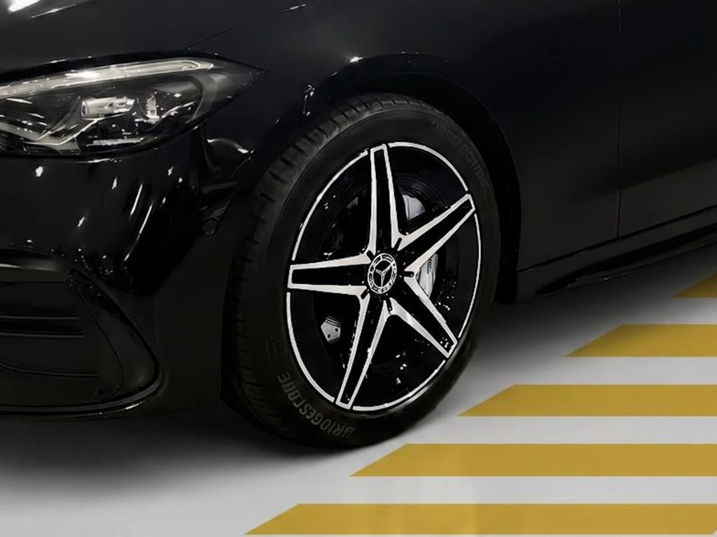Mercedes-Benz-C-Klasse 180-image-5