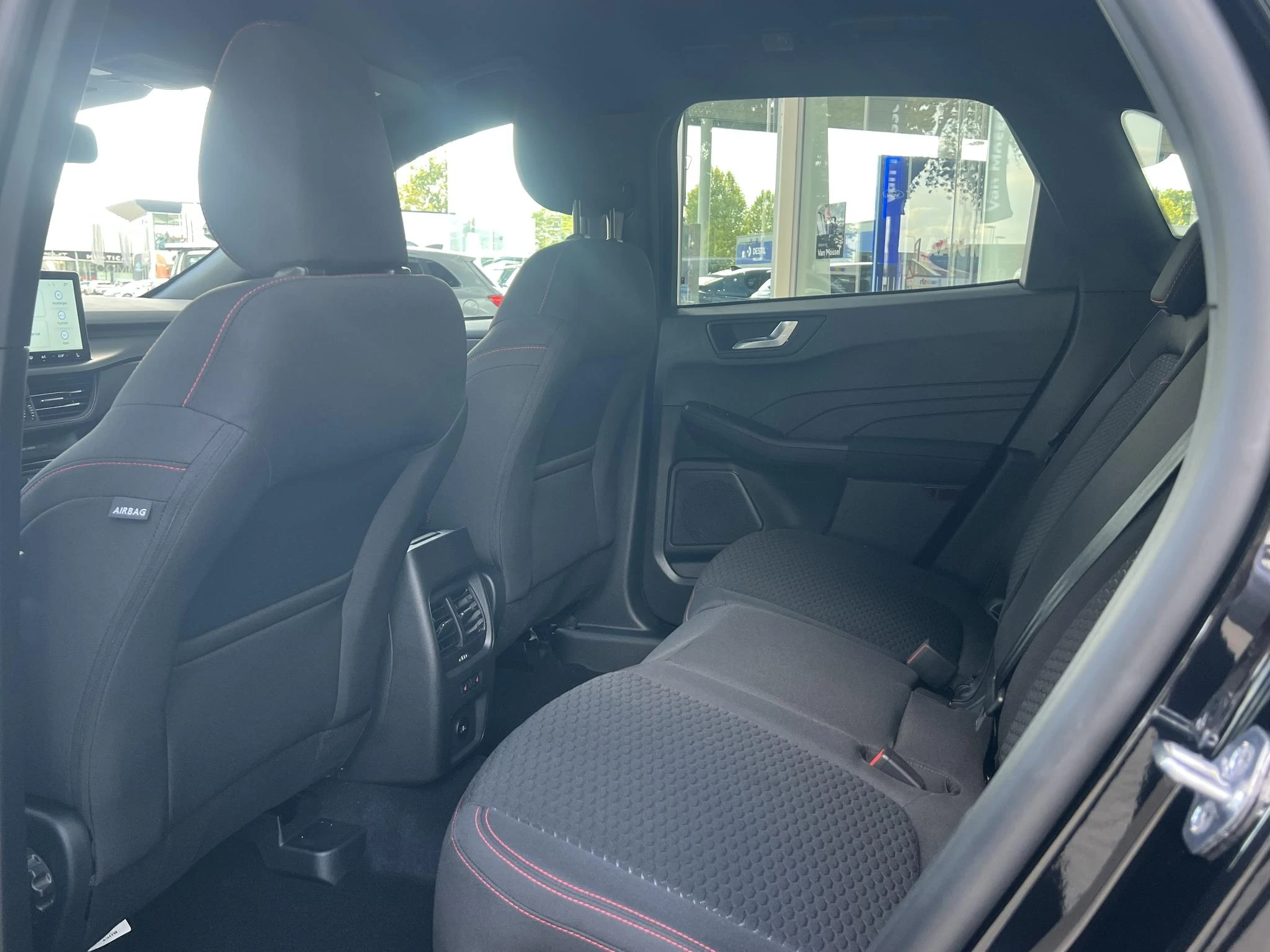 Ford-Kuga-image-15