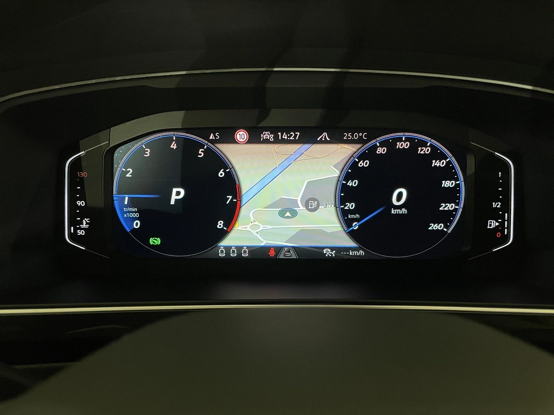 Volkswagen-Tiguan-image-1