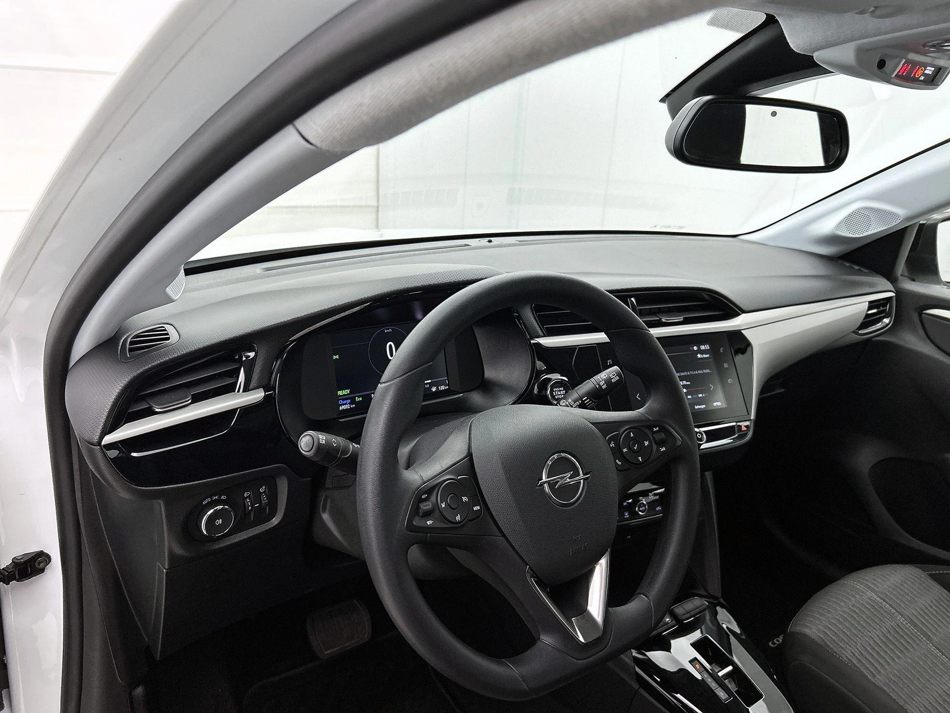 Opel-Corsa-e-image-7