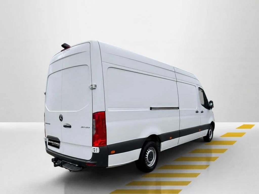 Mercedes-Benz-Sprinter 317-image-6