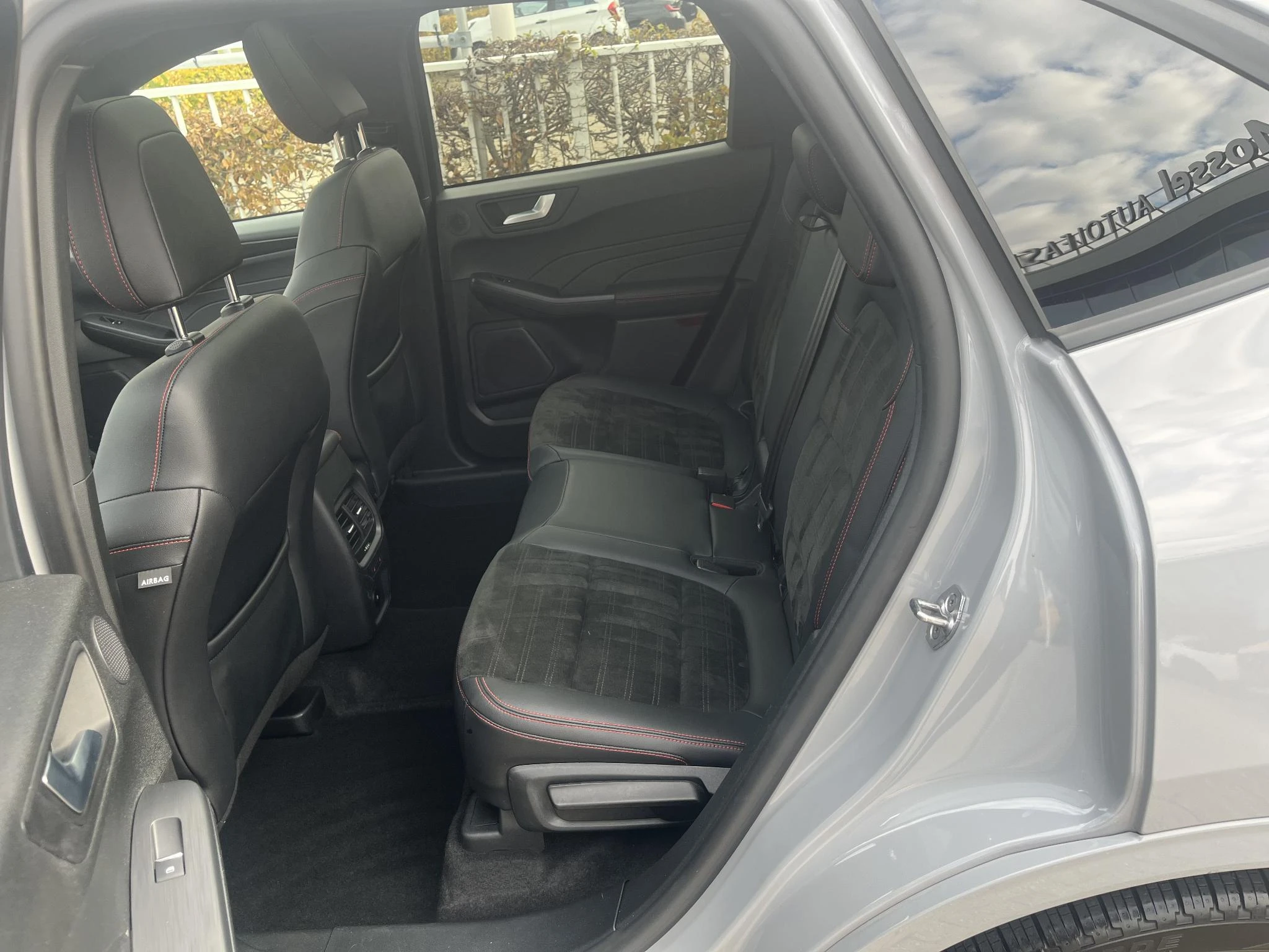 Ford-Kuga-image-8
