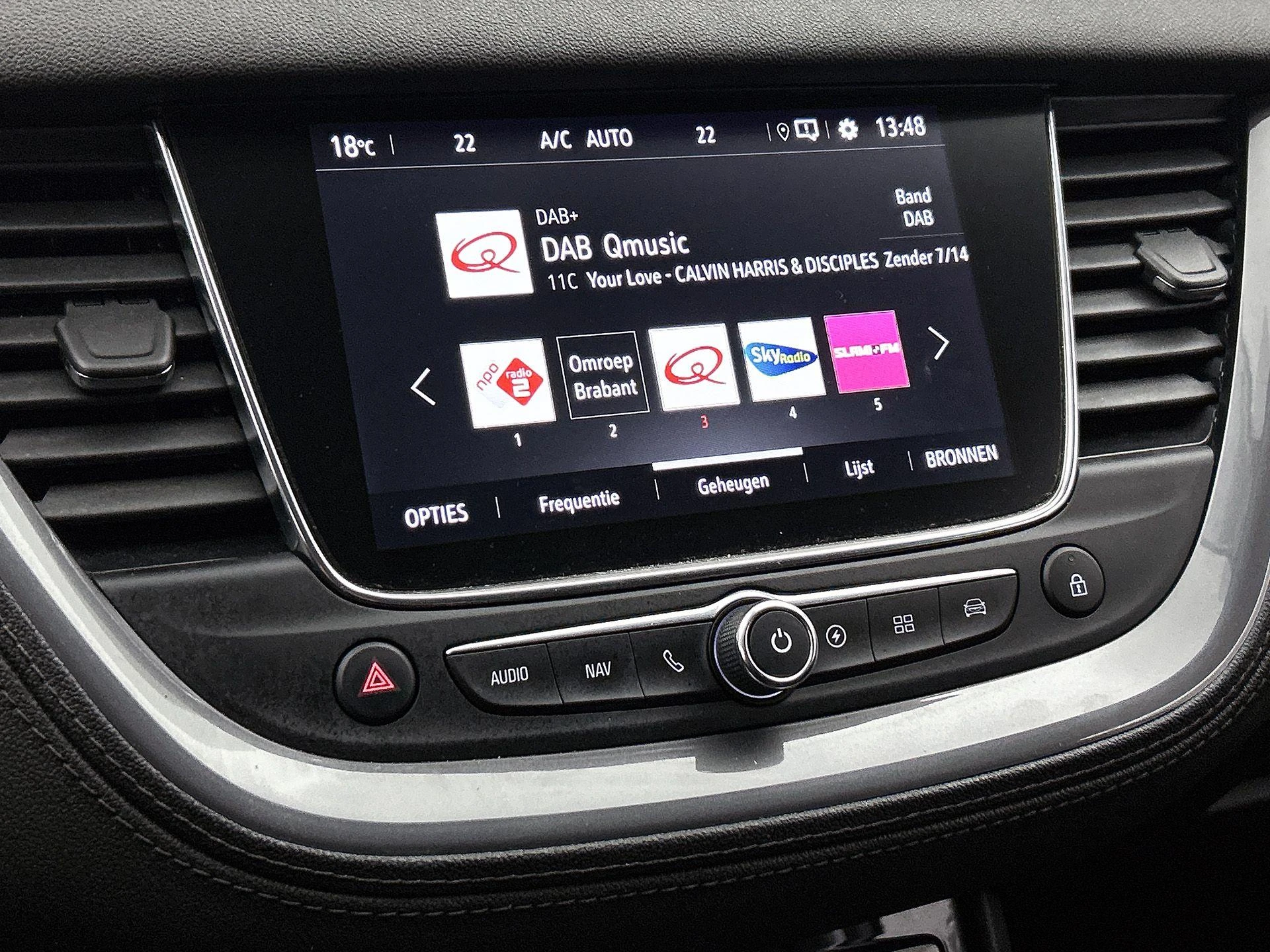 Opel-Grandland X-image-6