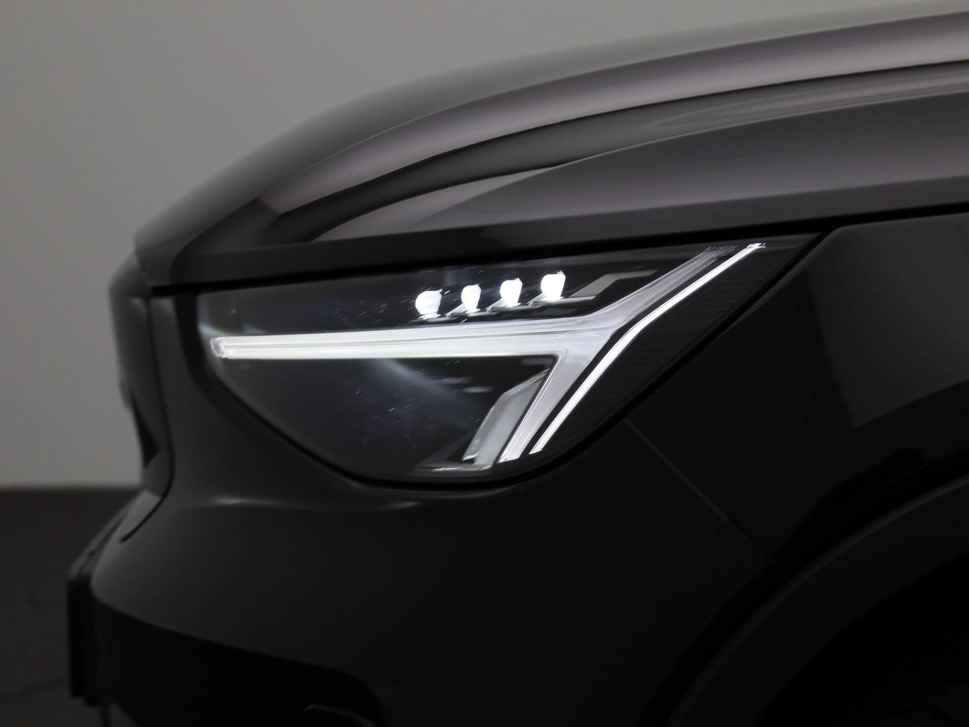 Volvo XC40 Recharge Core
