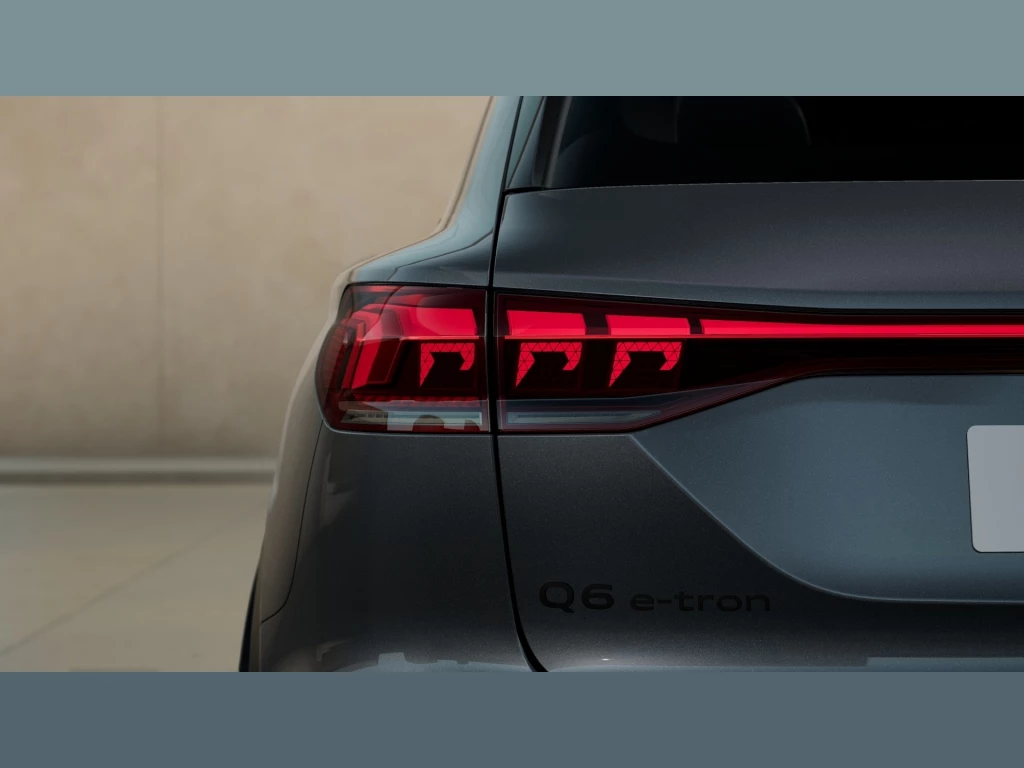 Audi Q6 e-tron UPE 95.235 performance S line Pano AHK