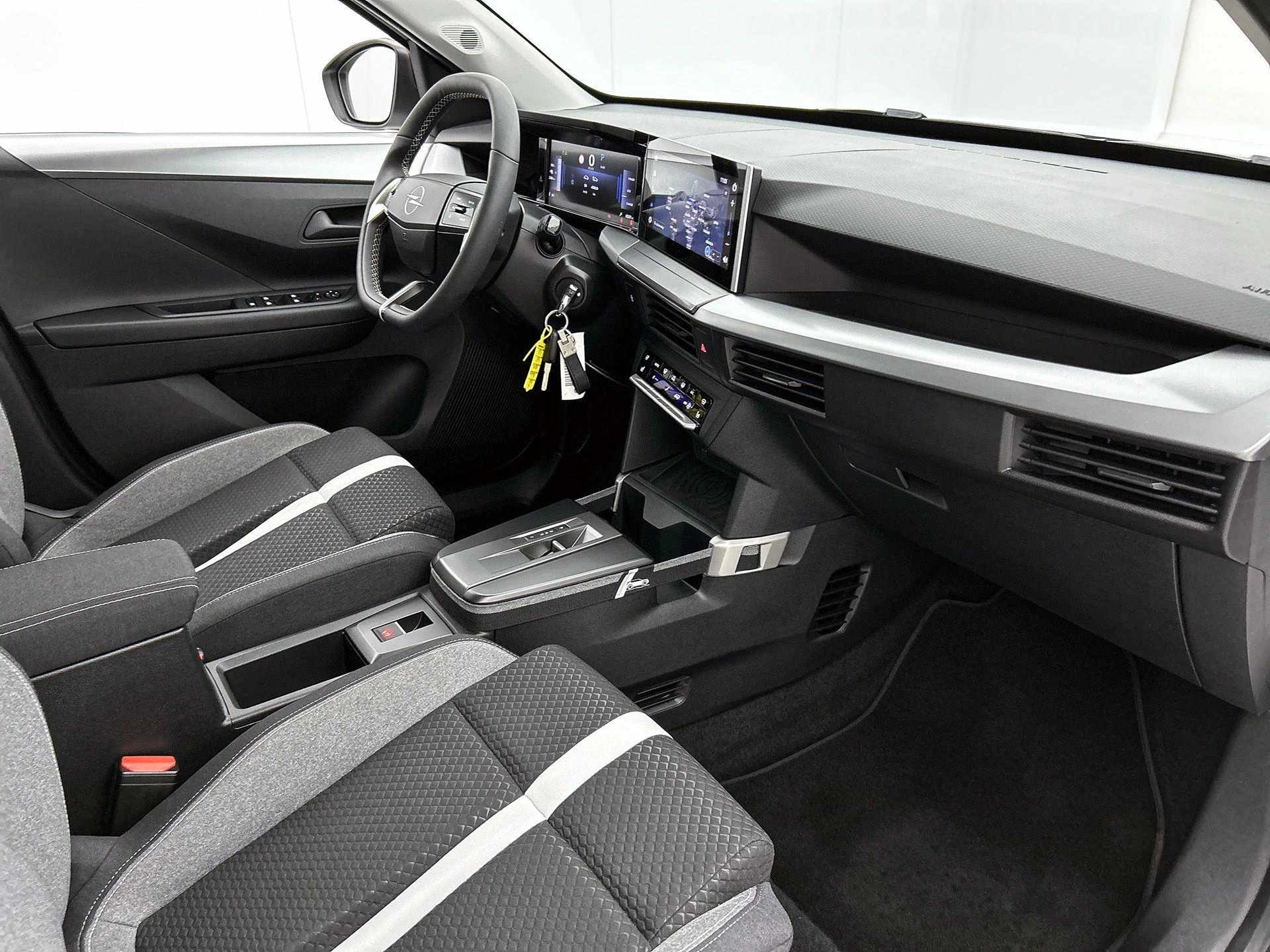 Opel Frontera Electric Edition 44 kWh