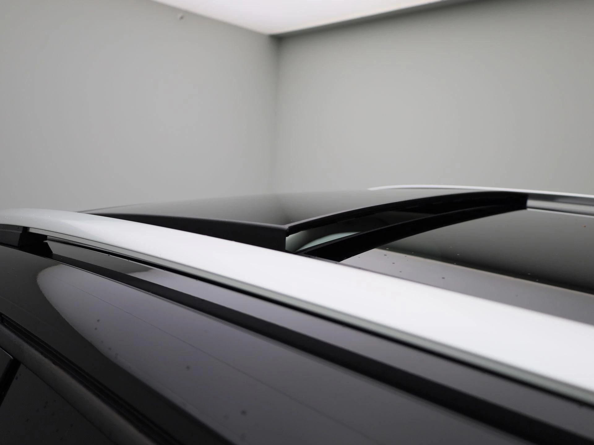Volkswagen-Tiguan-image-44