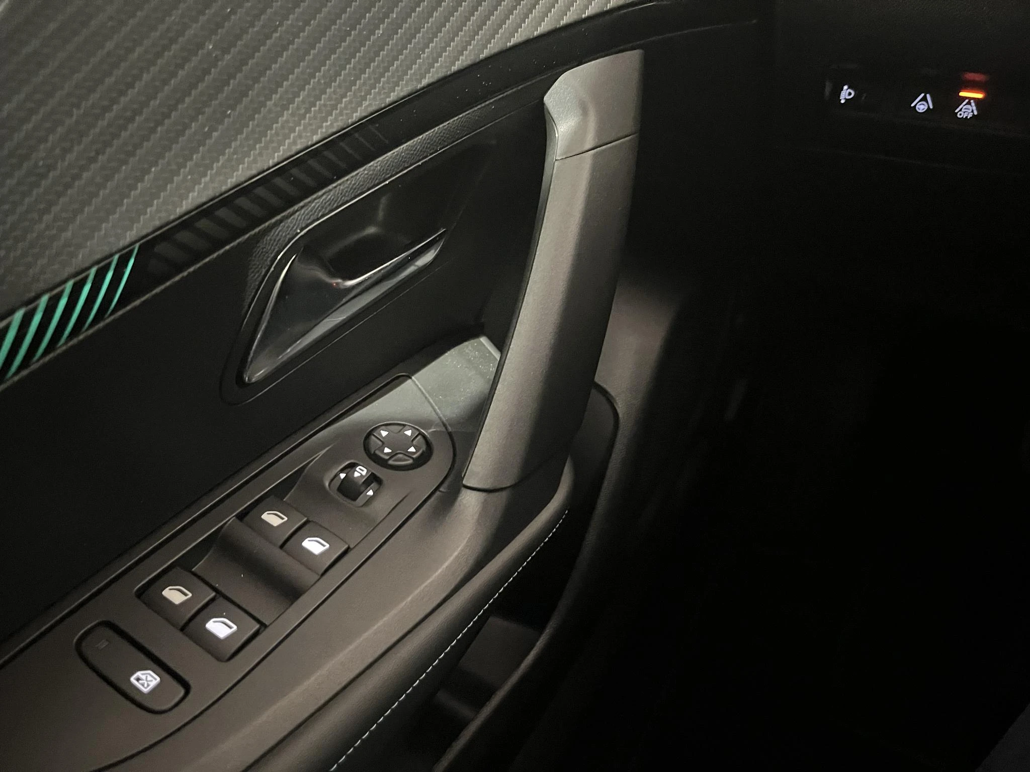 Peugeot 2008 1.2 PureTech Allure Pack