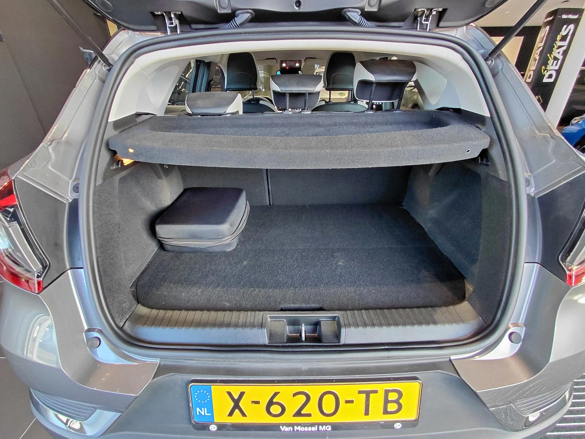 Renault-Captur-image-9