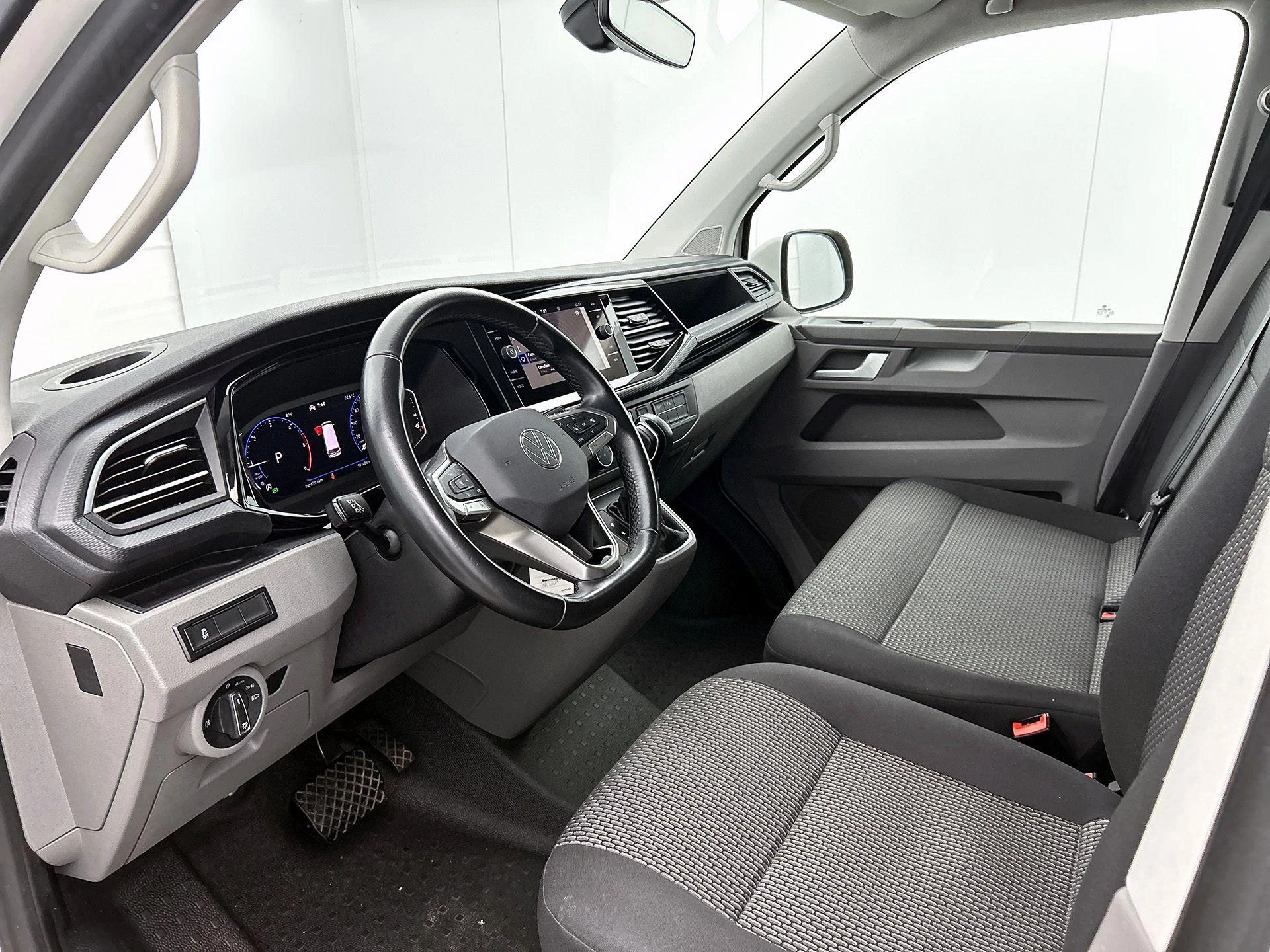Volkswagen Transporter 2.0 TDI L1H1 150 PK