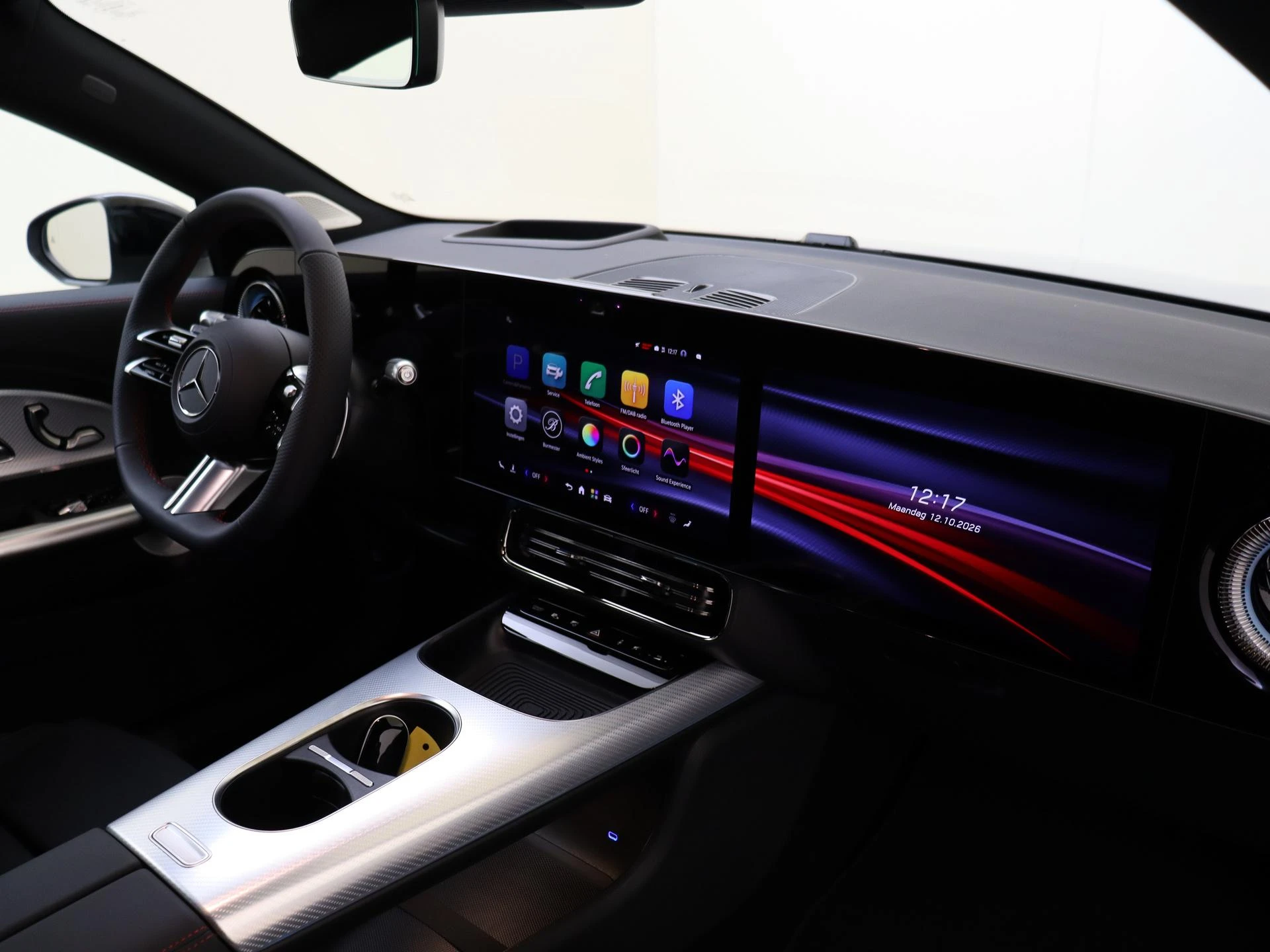 Mercedes-Benz-CLA-image-4