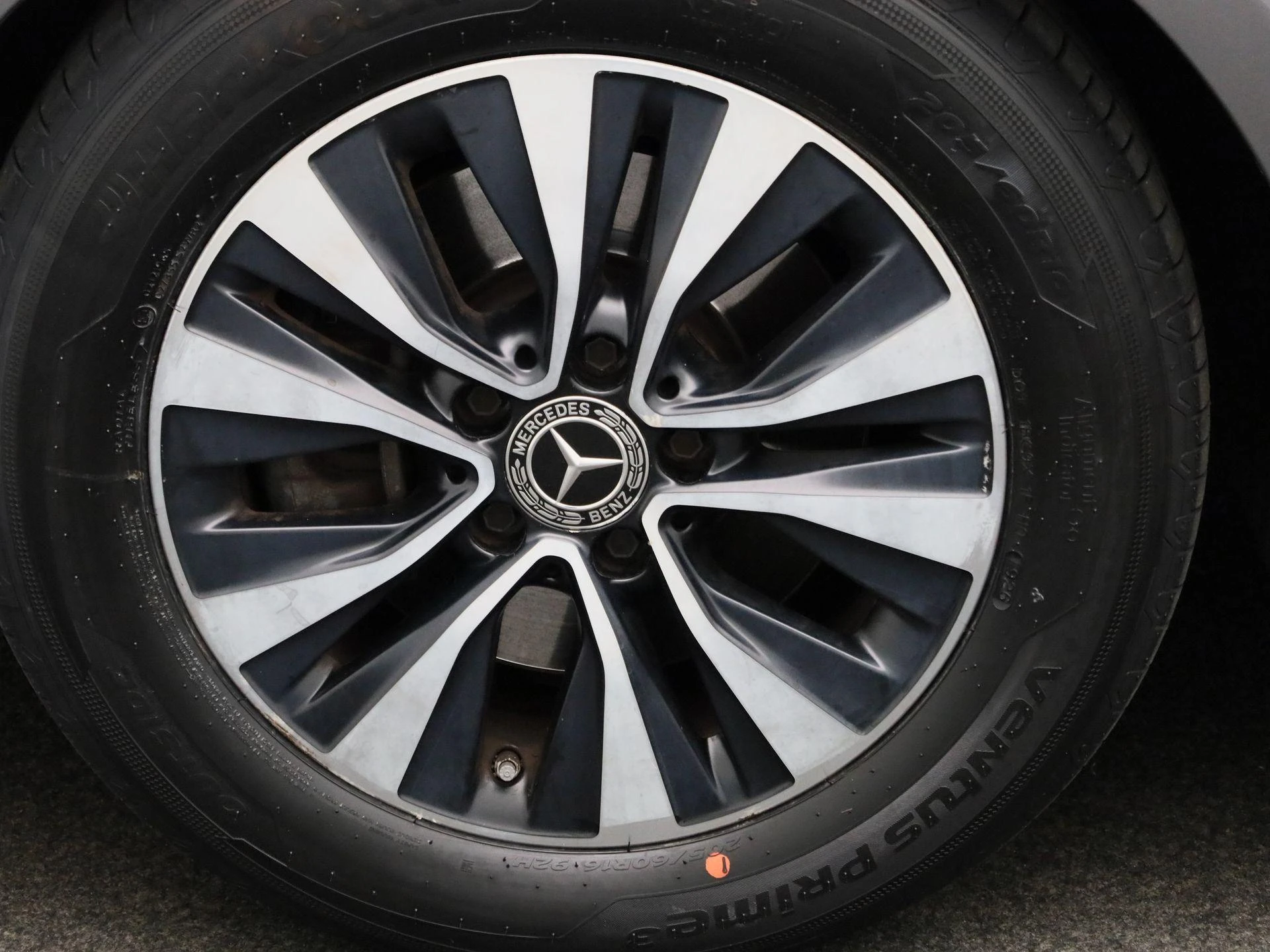 Mercedes-Benz-A-Klasse-image-11