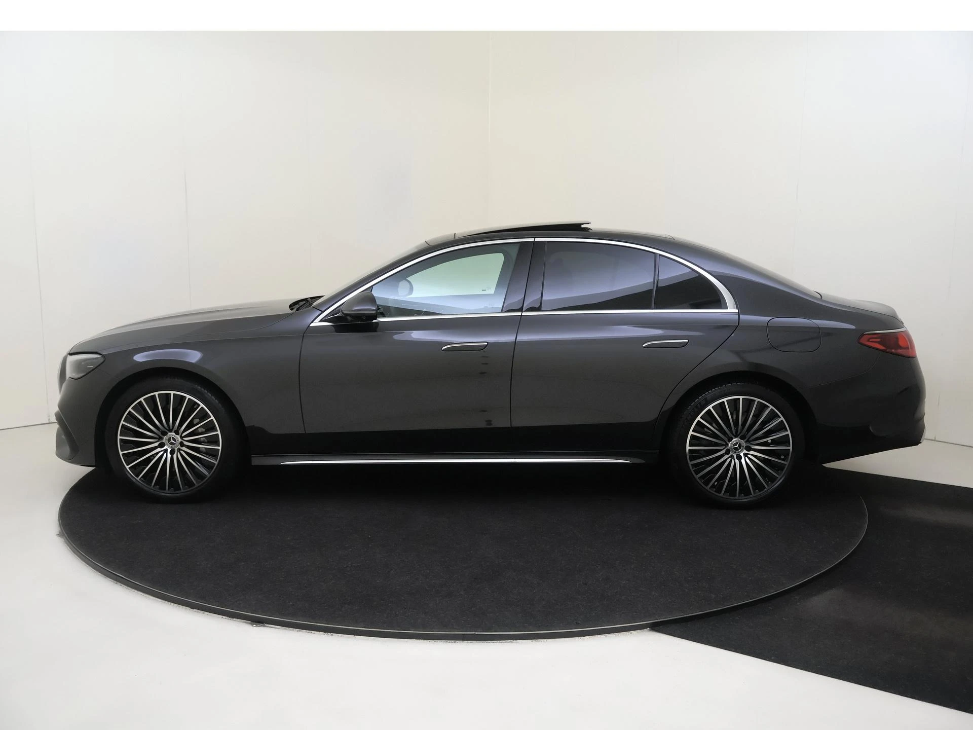 Mercedes-Benz E-Klasse 300 e Sport Edition
