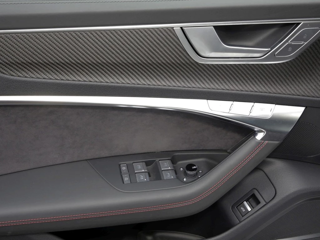 Audi RS6 Avant 4.0 TFSI Q performance |HuD|Leder|AHK