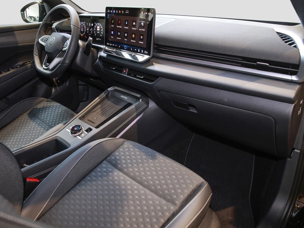 Volkswagen T-Roc 1.5 eTSI DSG R-Line AHK, IQ-Light, Navi VSA
