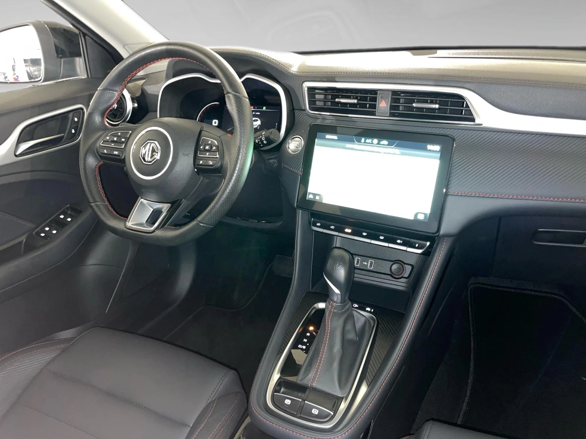 MG ZS 1.0 T-GDi AT LUXURY