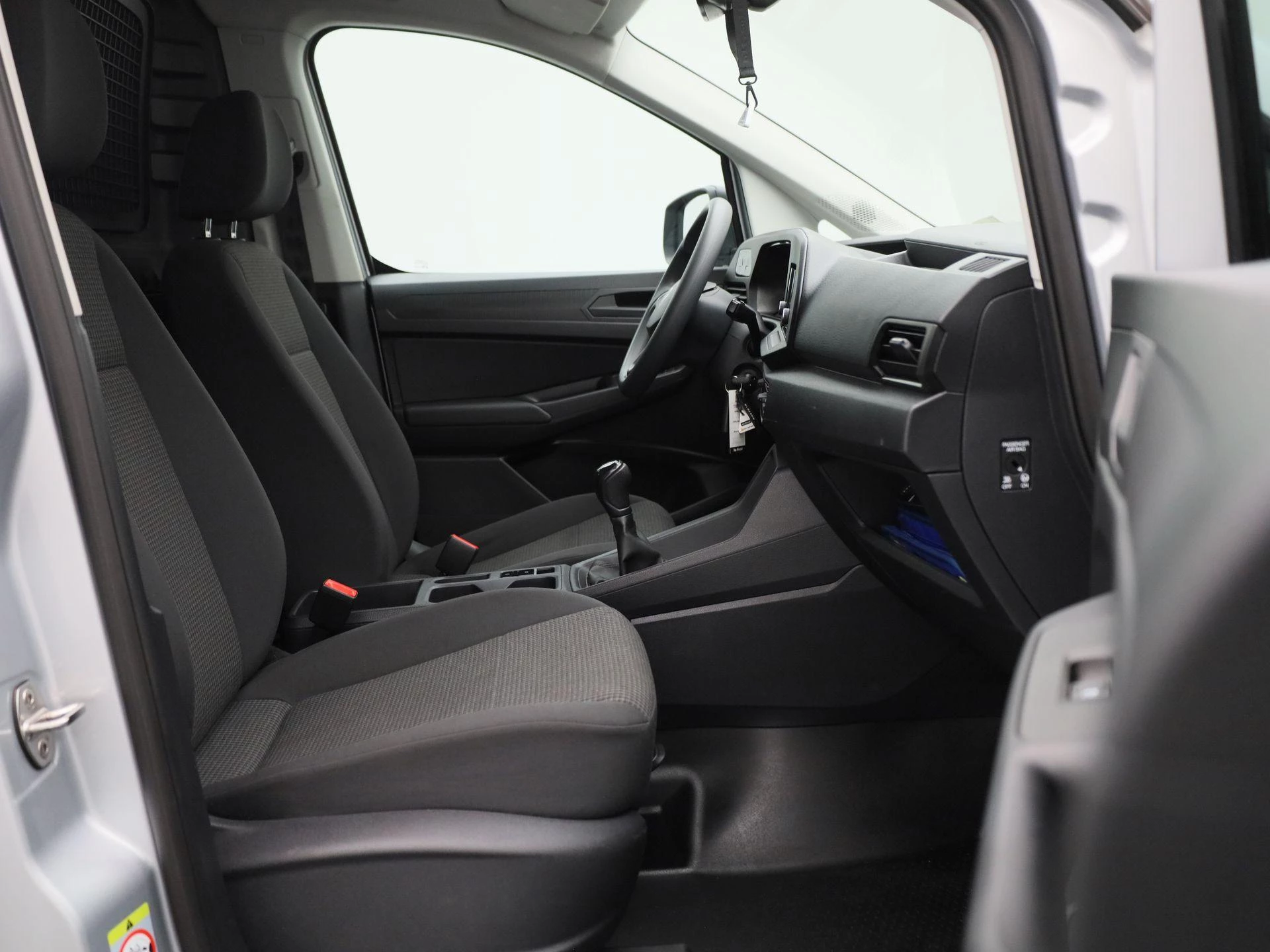 Volkswagen-Caddy-image-10