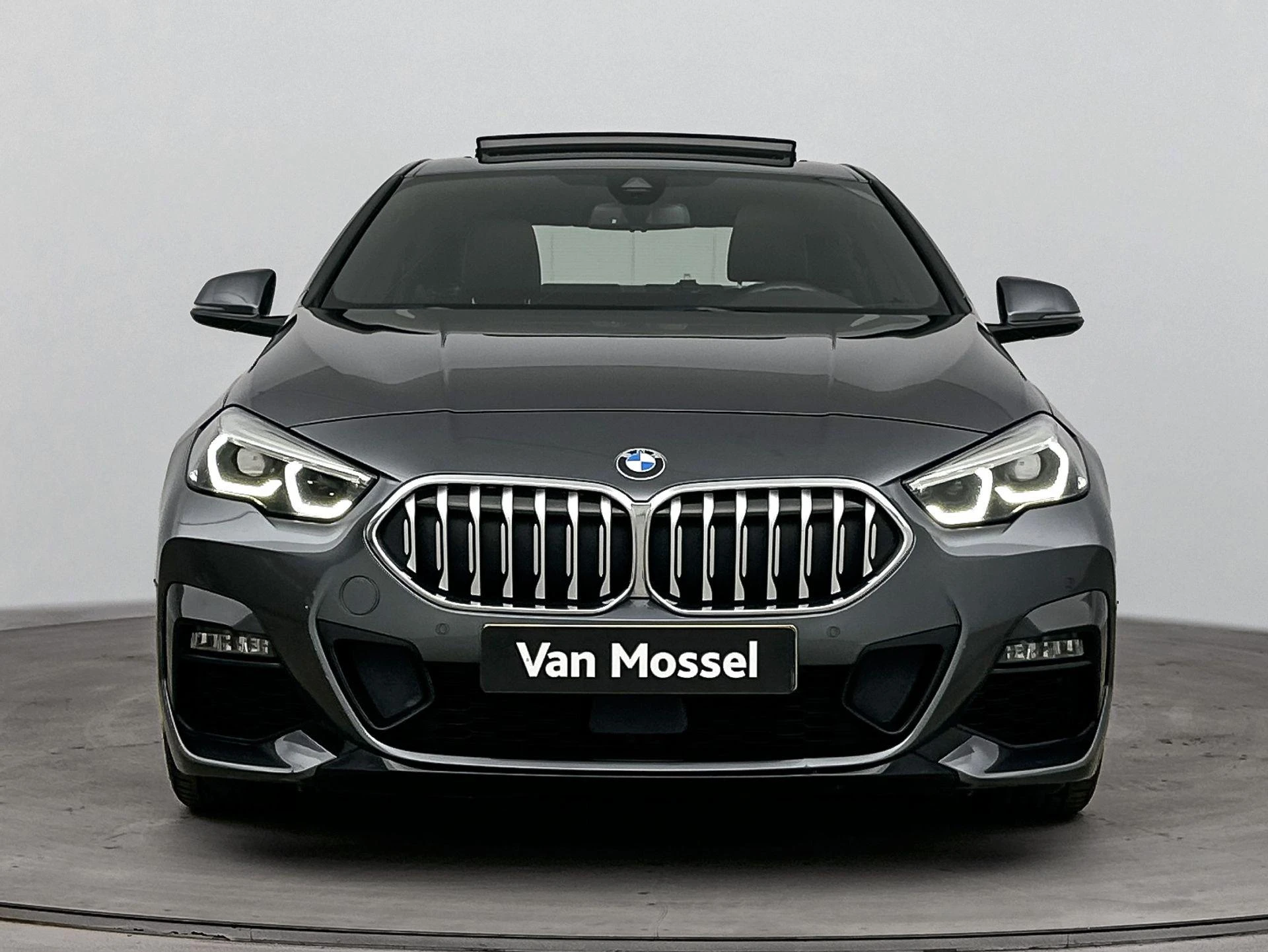 BMW-2 Serie-image-4