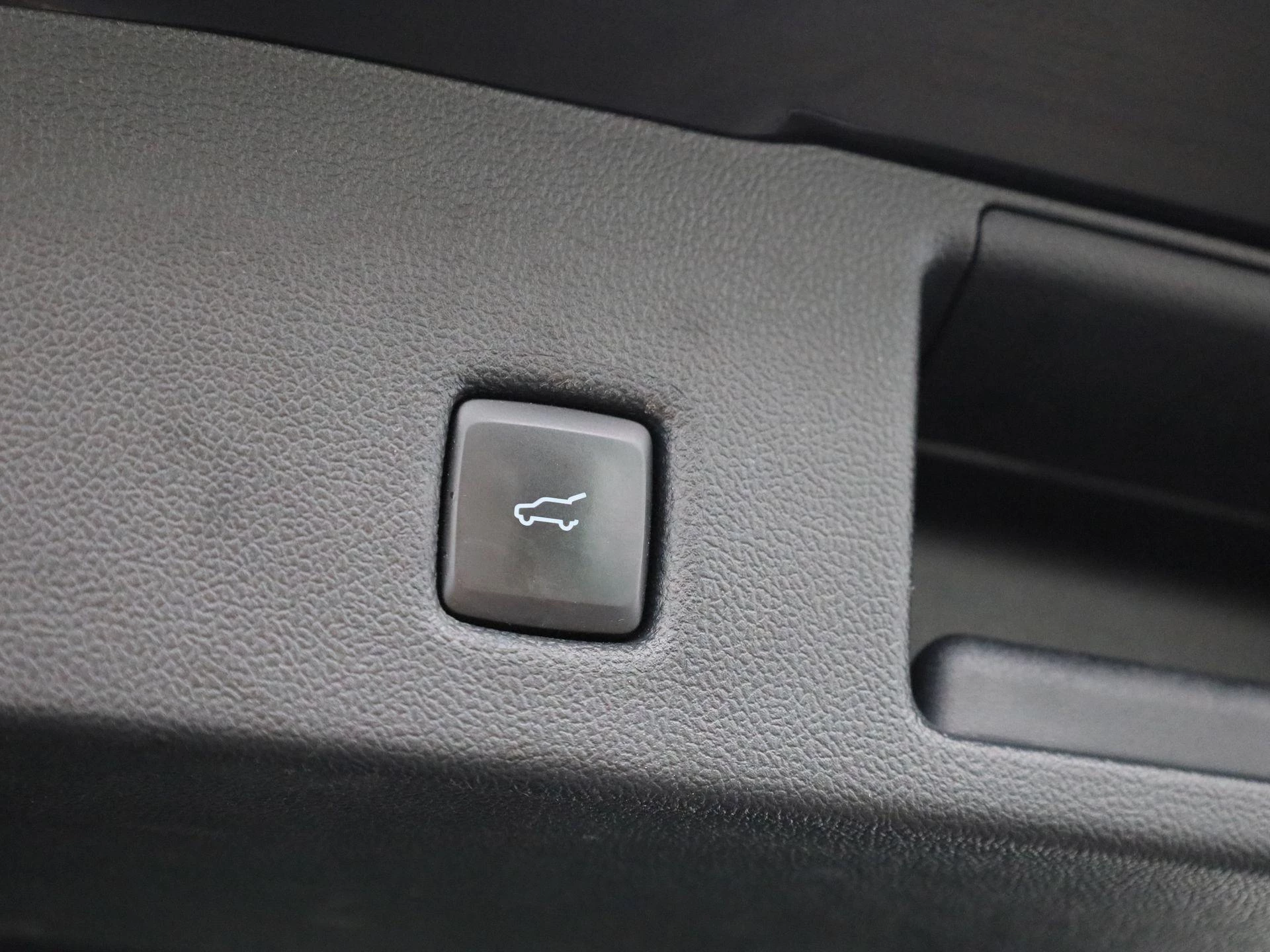 Ford-Kuga-image-14